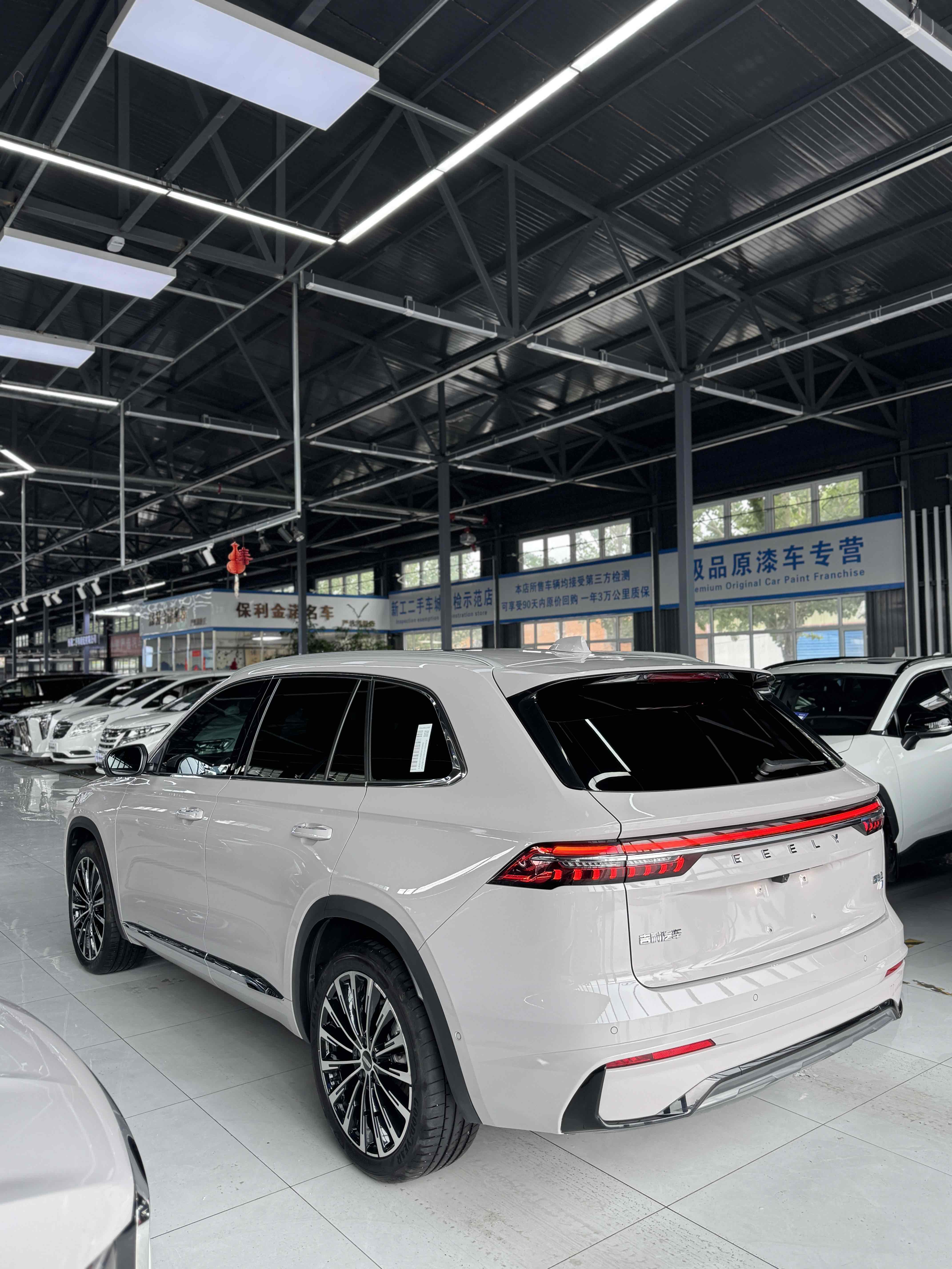 GEELY Monjaro MHEV 2024 #7 GEELY Monjaro MHEV 2024 car image #7