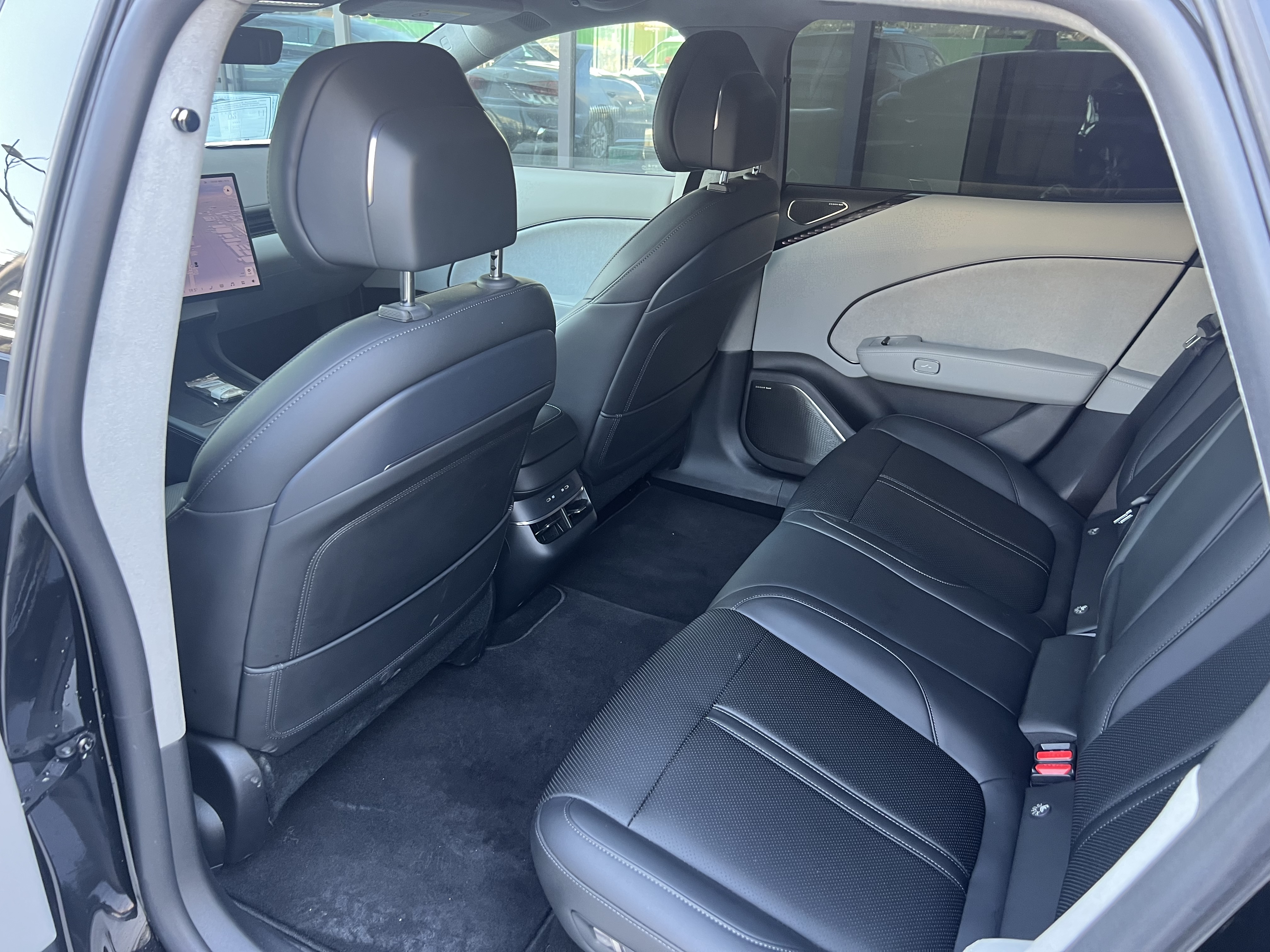 极氪 极氪007 2024 汽车图片 #7