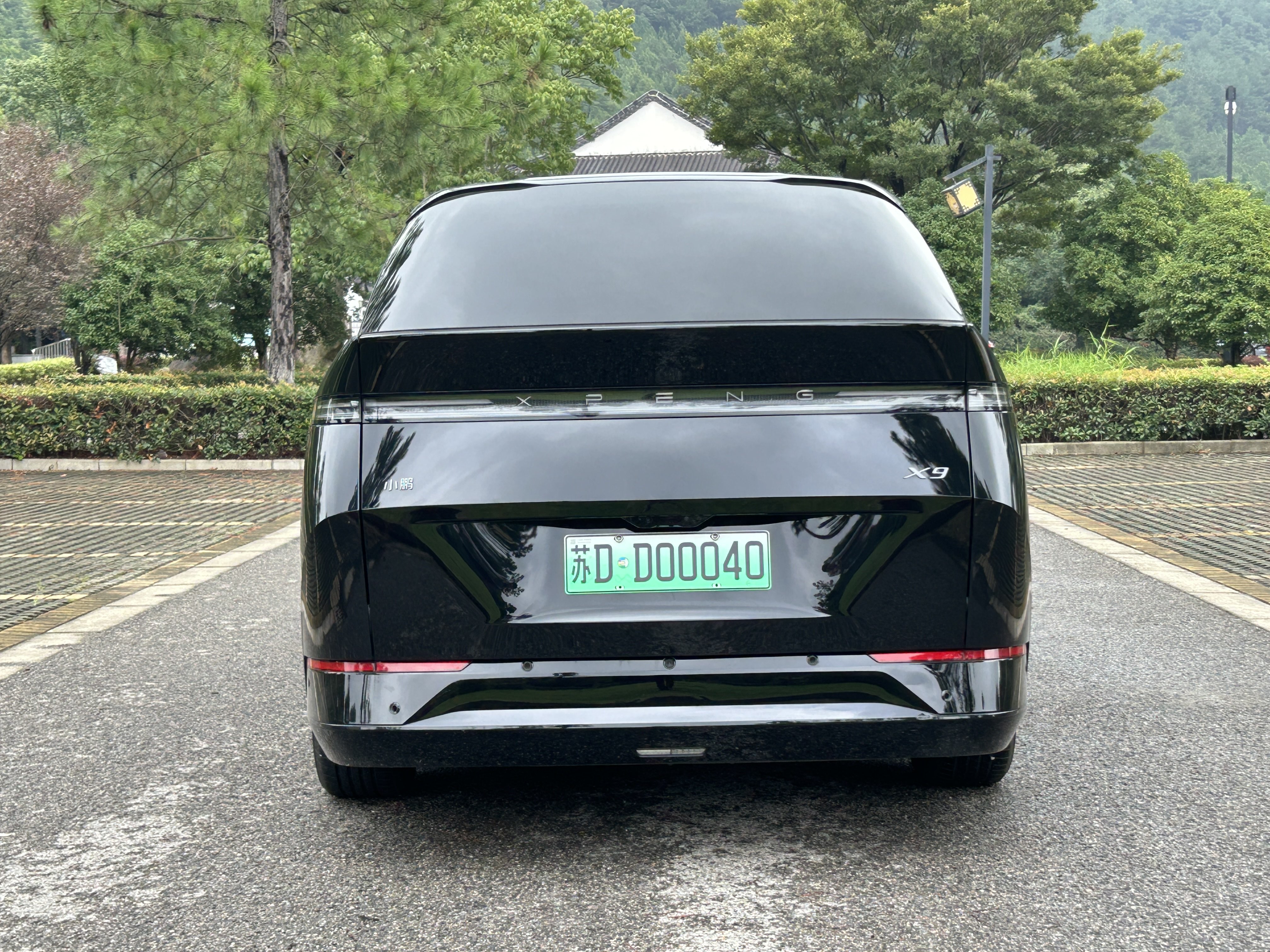 Xpeng X9 2025 imagem de carro #7