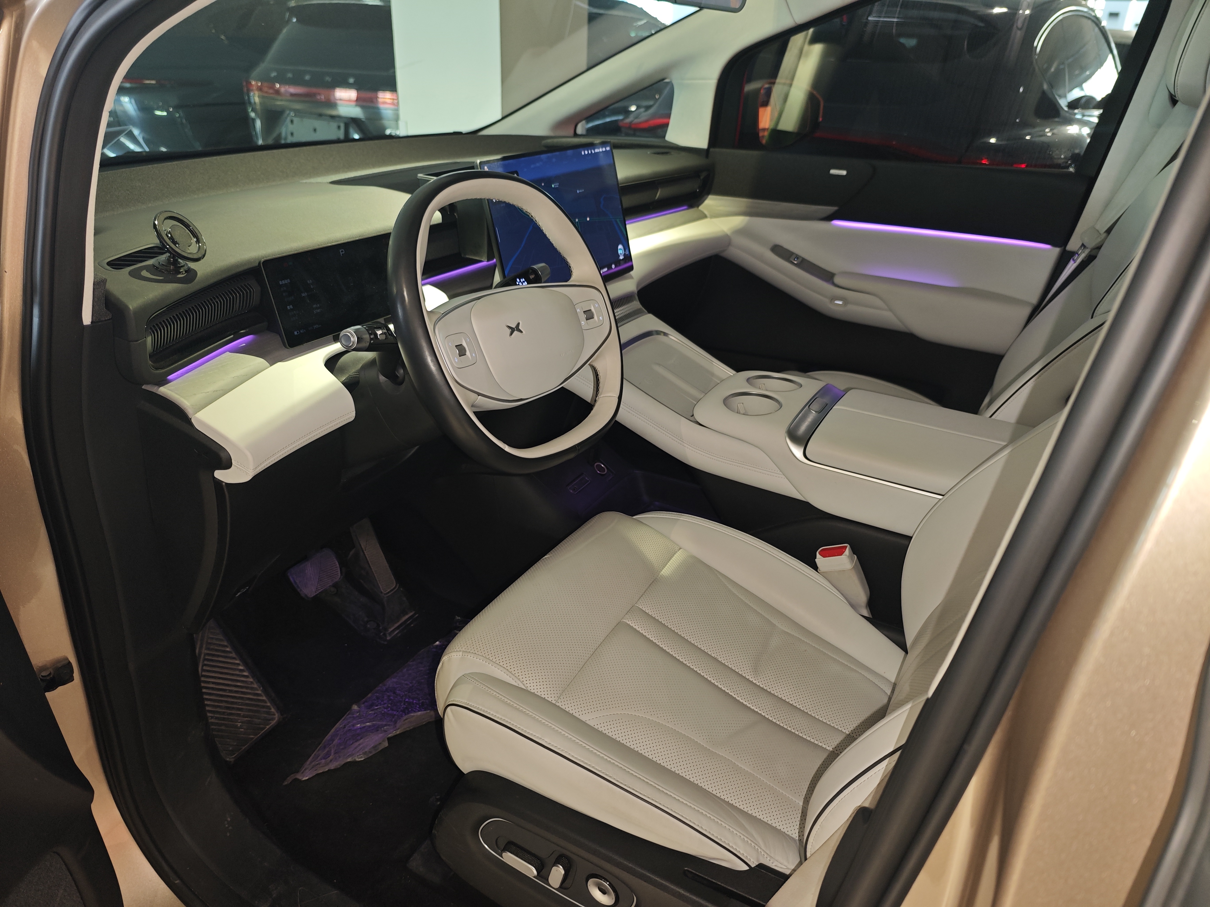 Xpeng X9 2024 #7 Xpeng X9 2024 immagine di auto #7