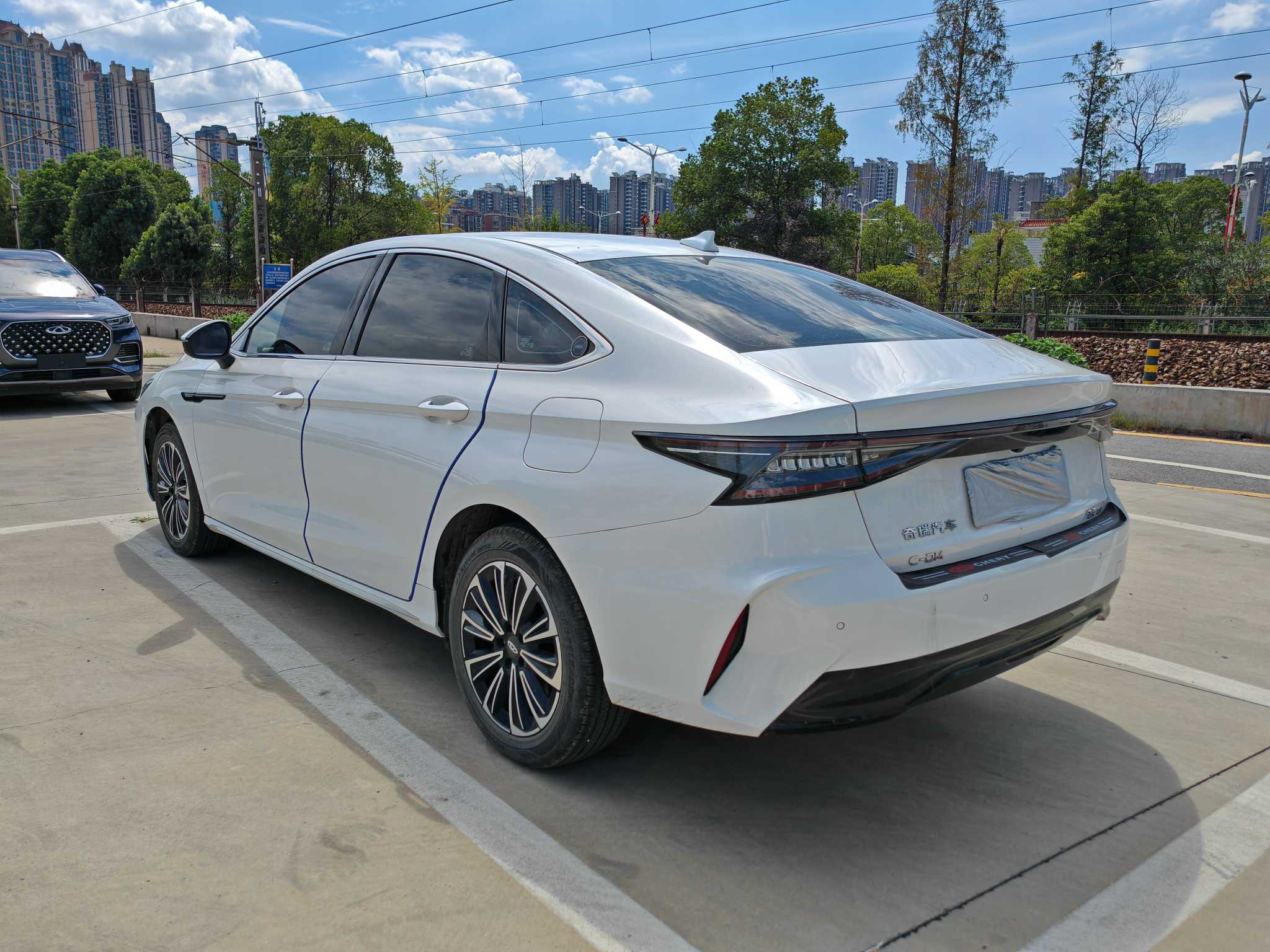 Chery 2024 car image #7