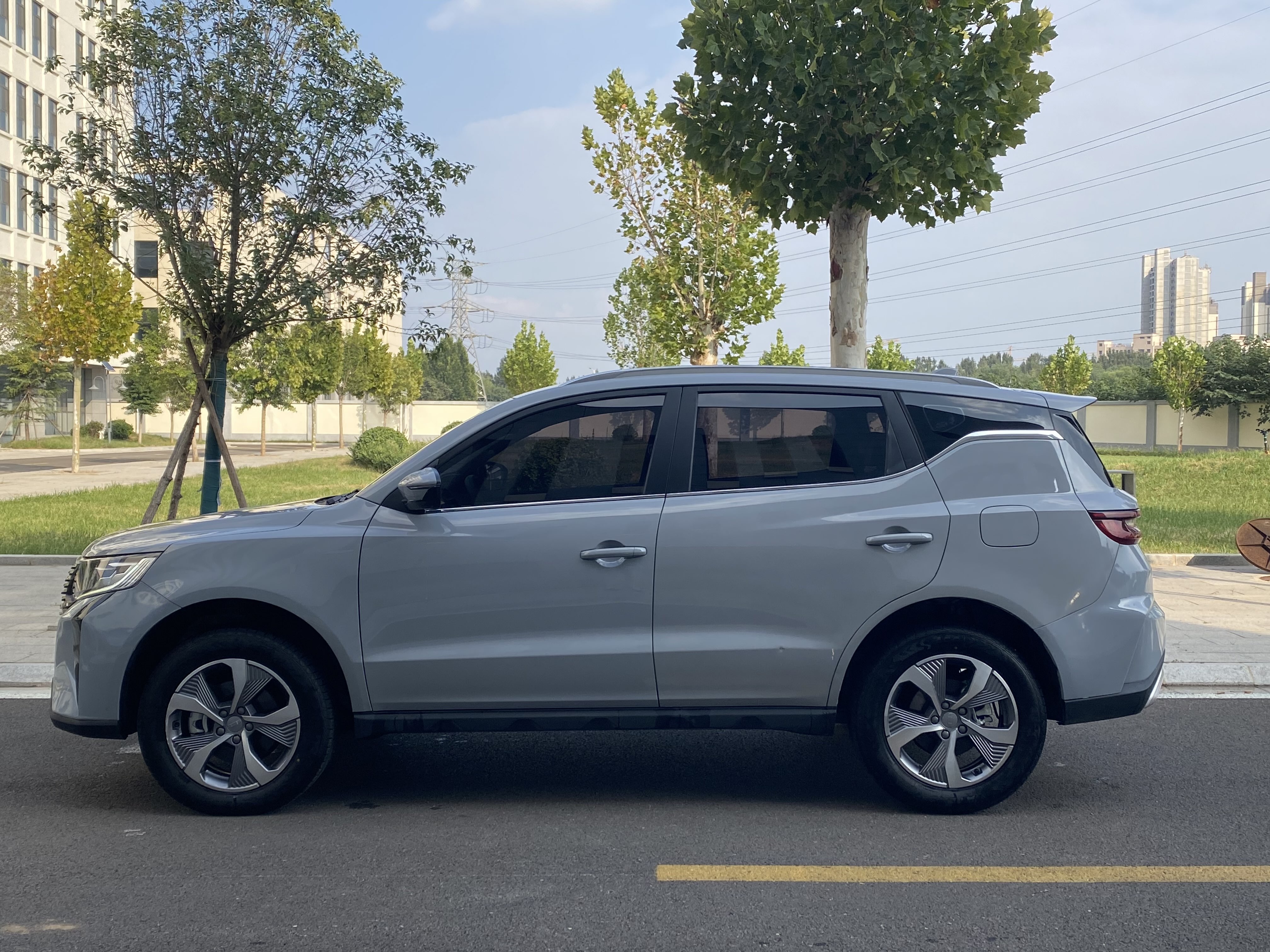 GEELY OkavangoPRO 2024 car image #7