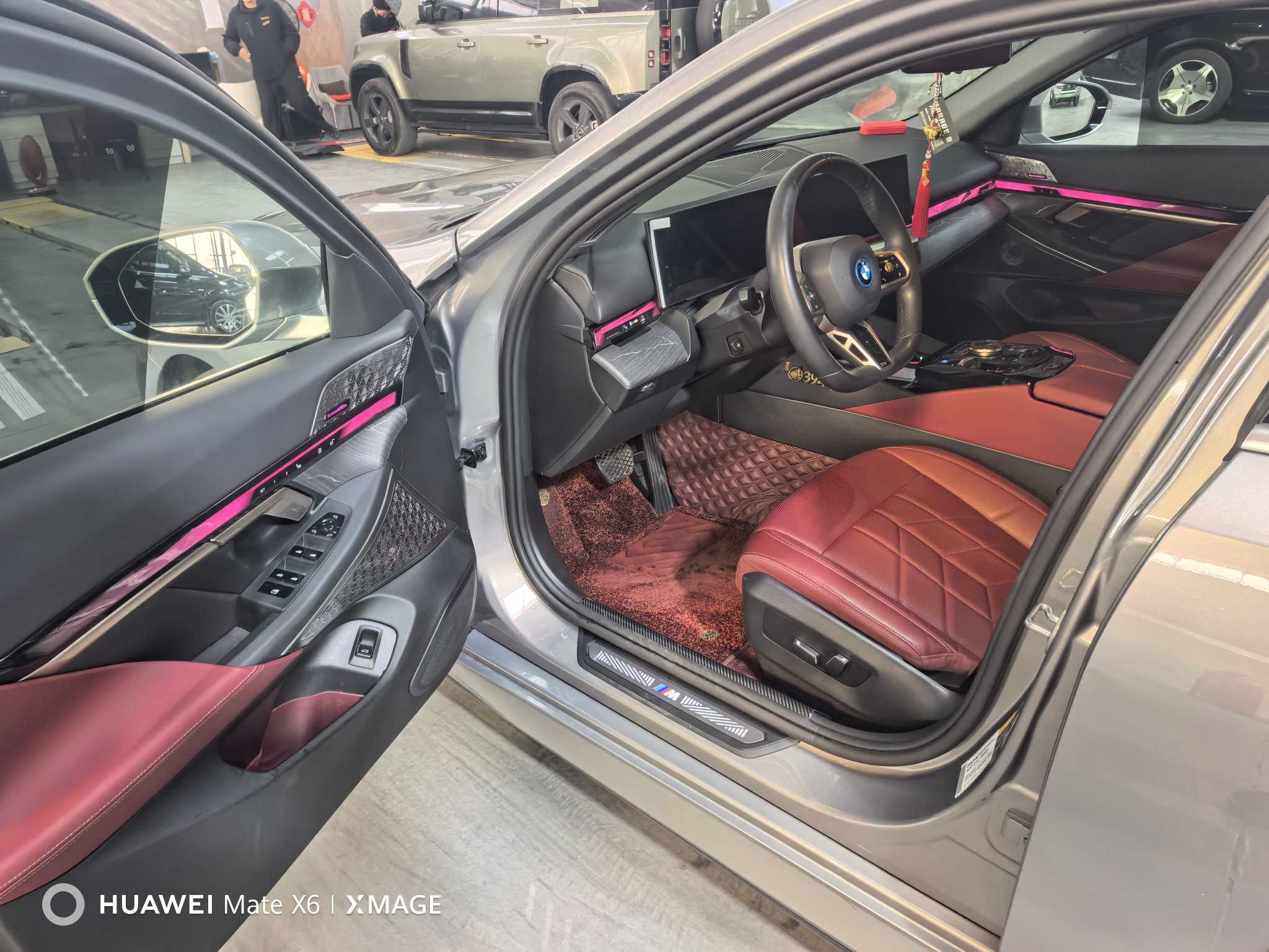 BMW i5 2024 car image #7