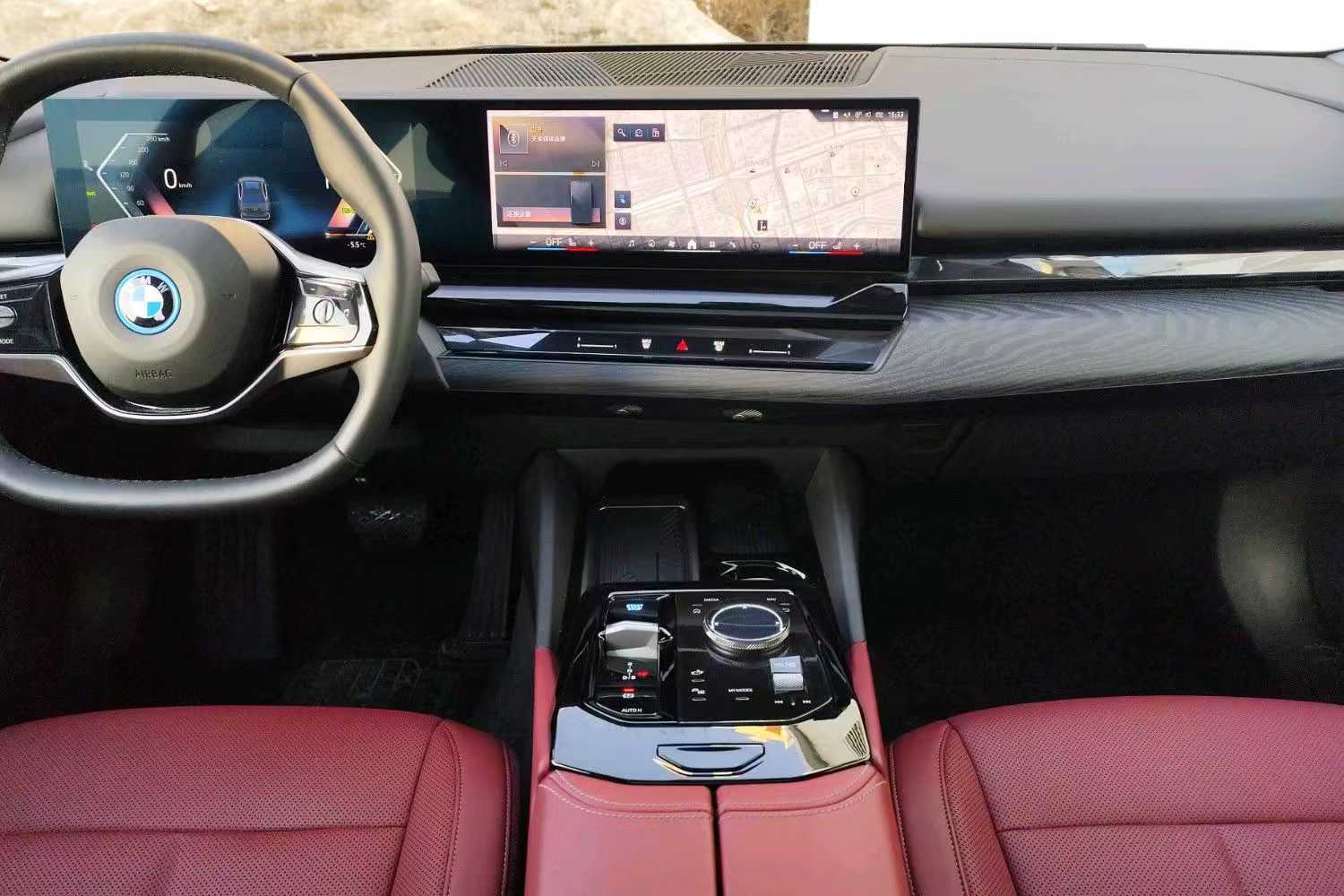 BMW i5 2025 изображение автомобиля #7