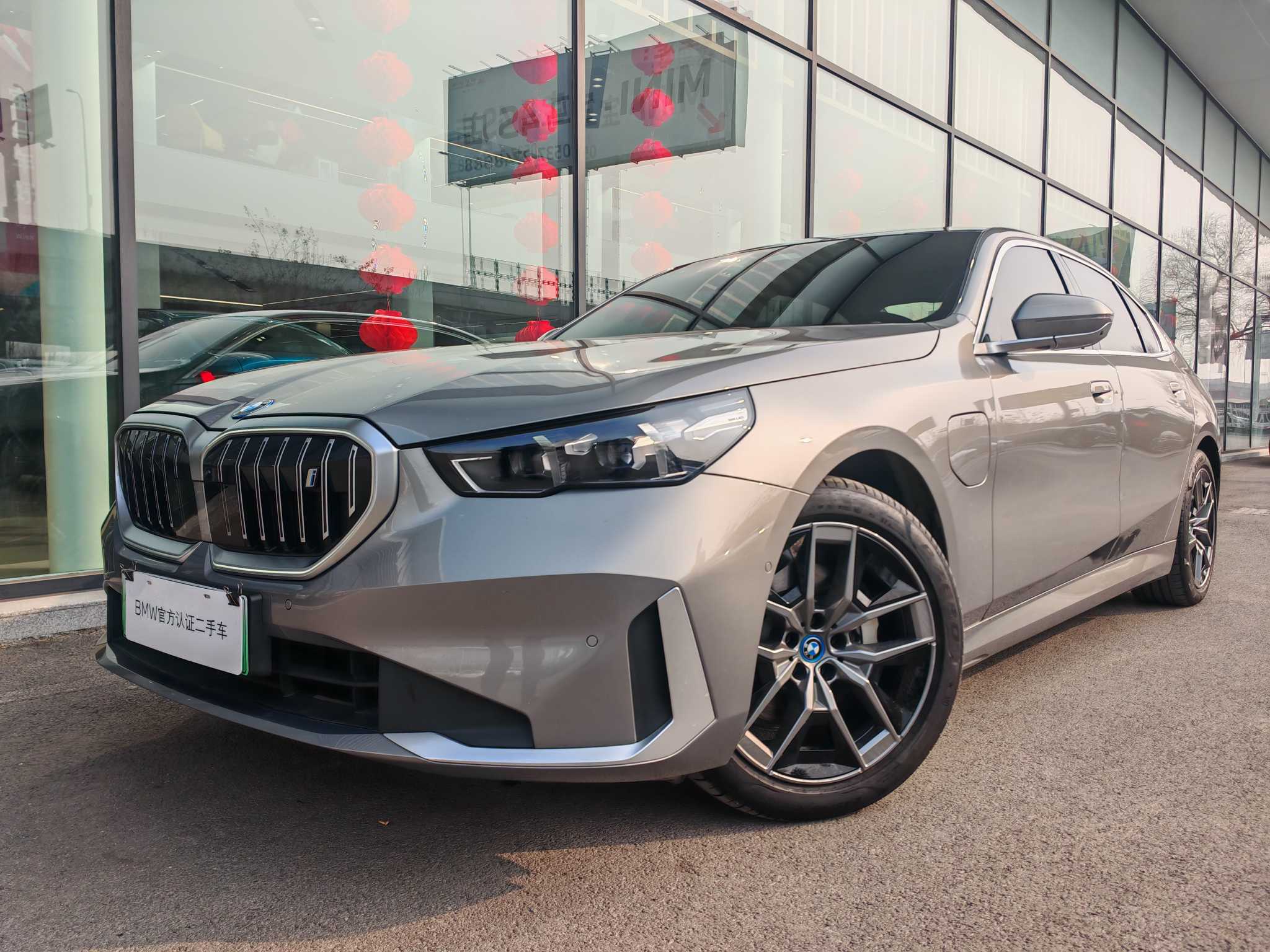 BMW i5 2025 car image #7