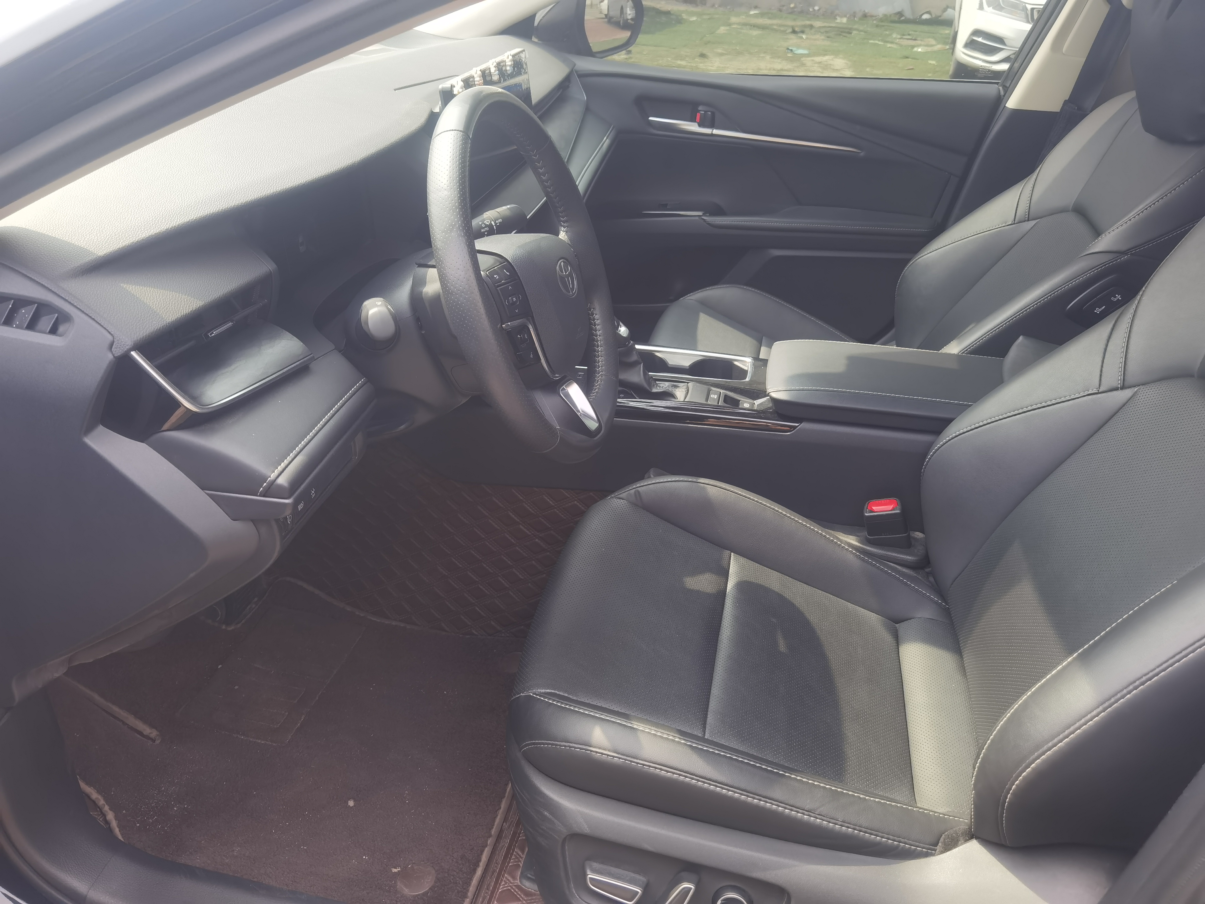 Toyota Camry 2024 car image #7