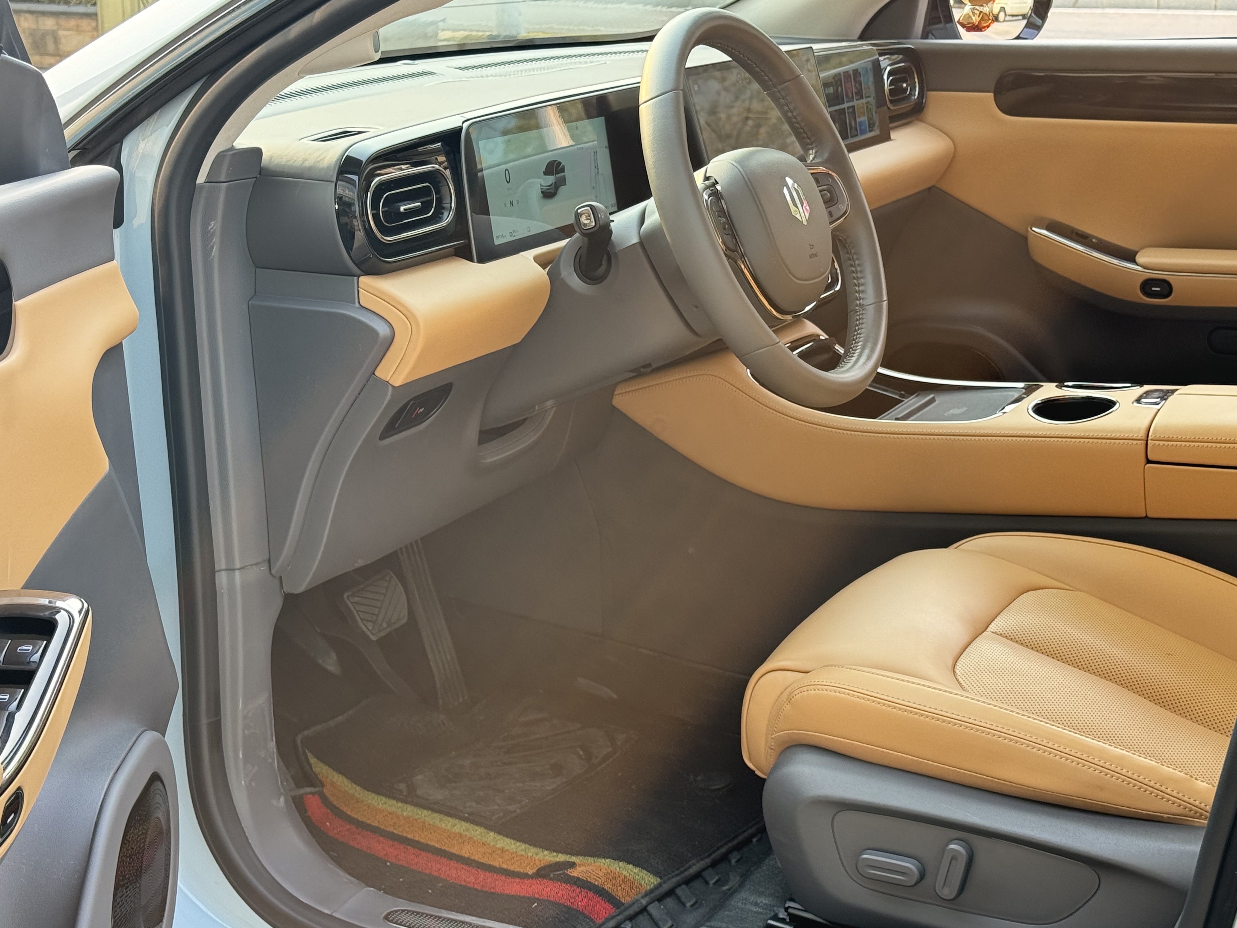 零跑汽车 零跑C01 2024 汽车图片 #7