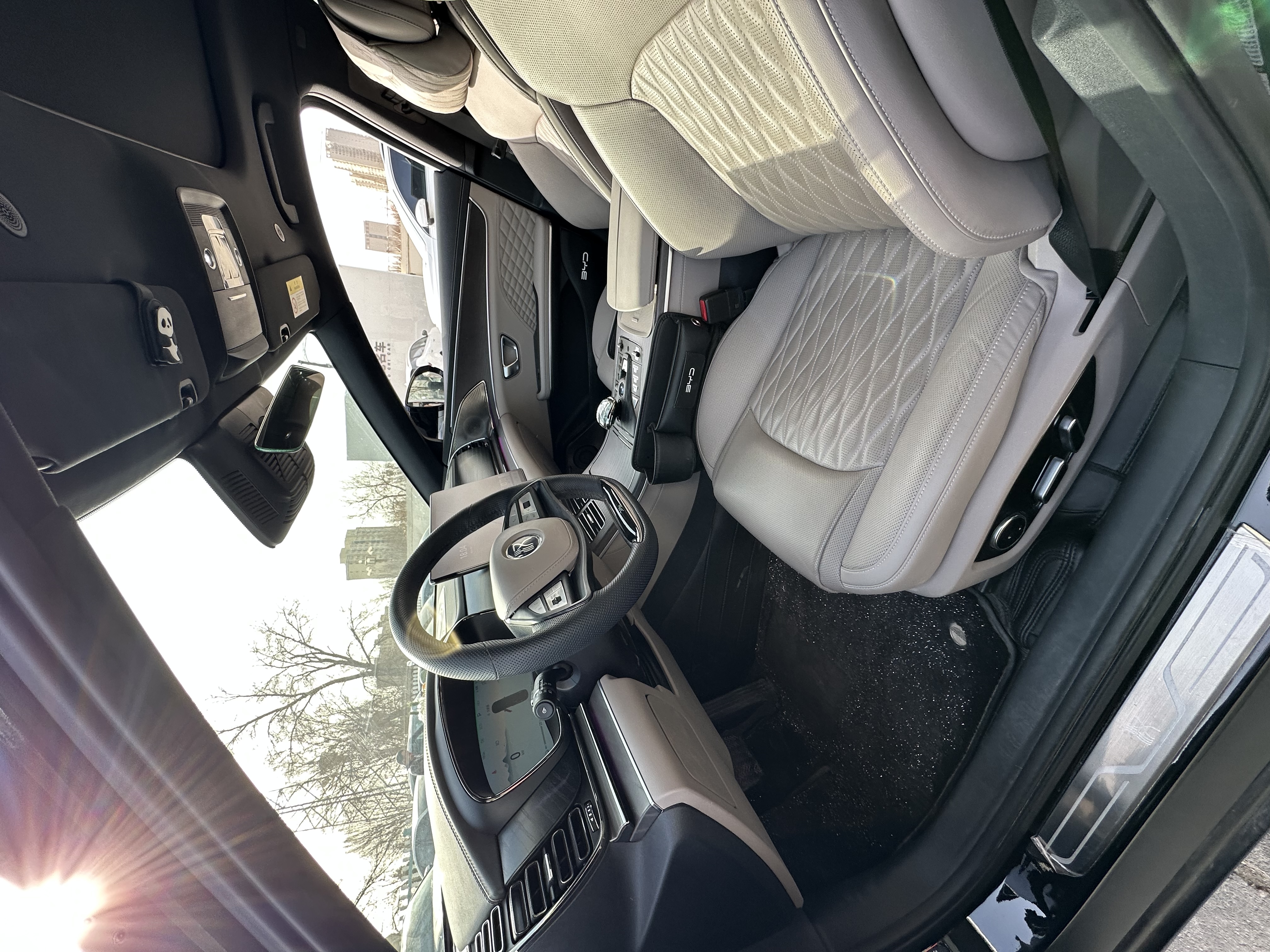 BYD Han 2024 immagine di auto #7