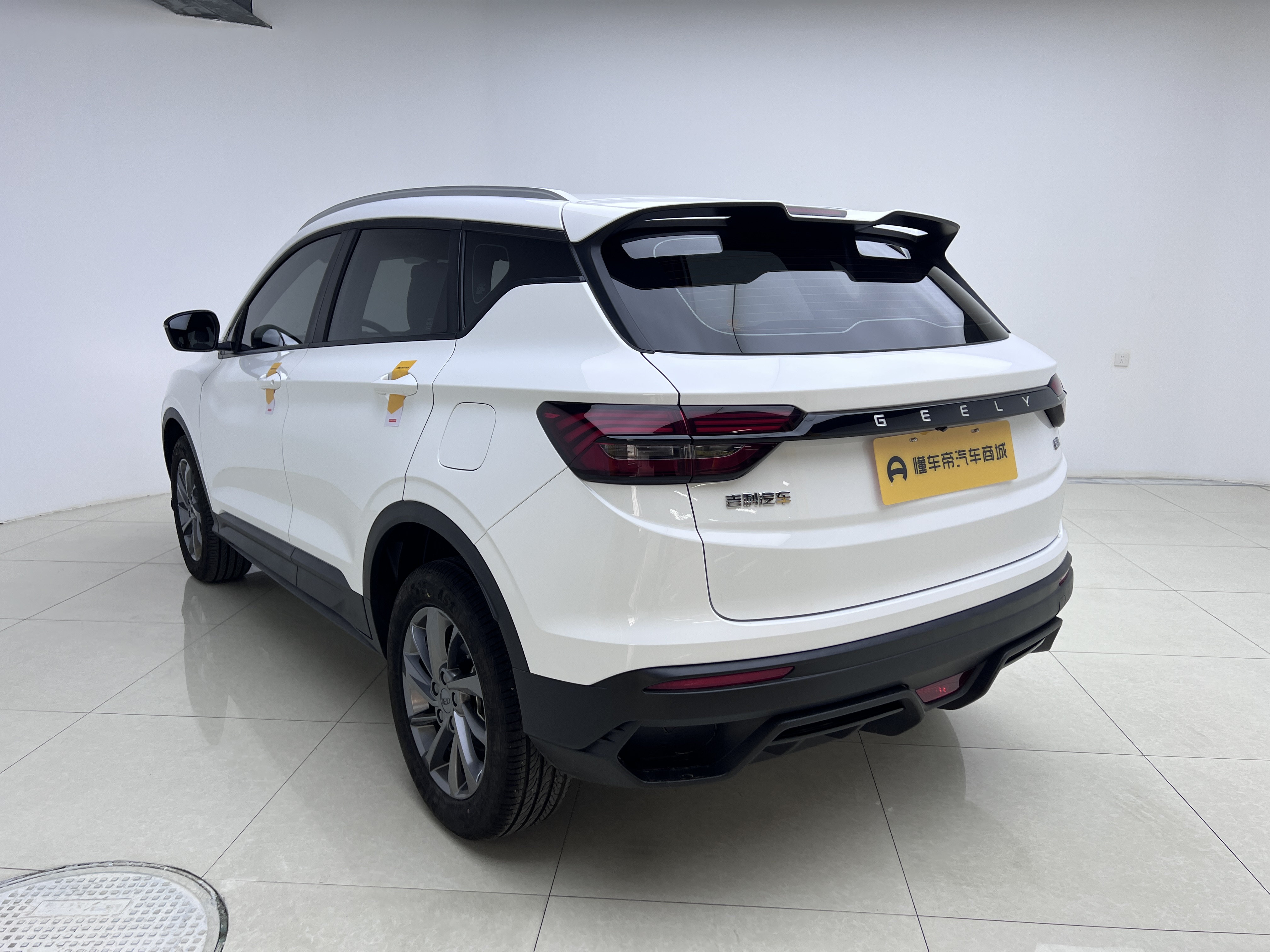 GEELY Coolray 2024 #7 GEELY Coolray 2024 car image #7