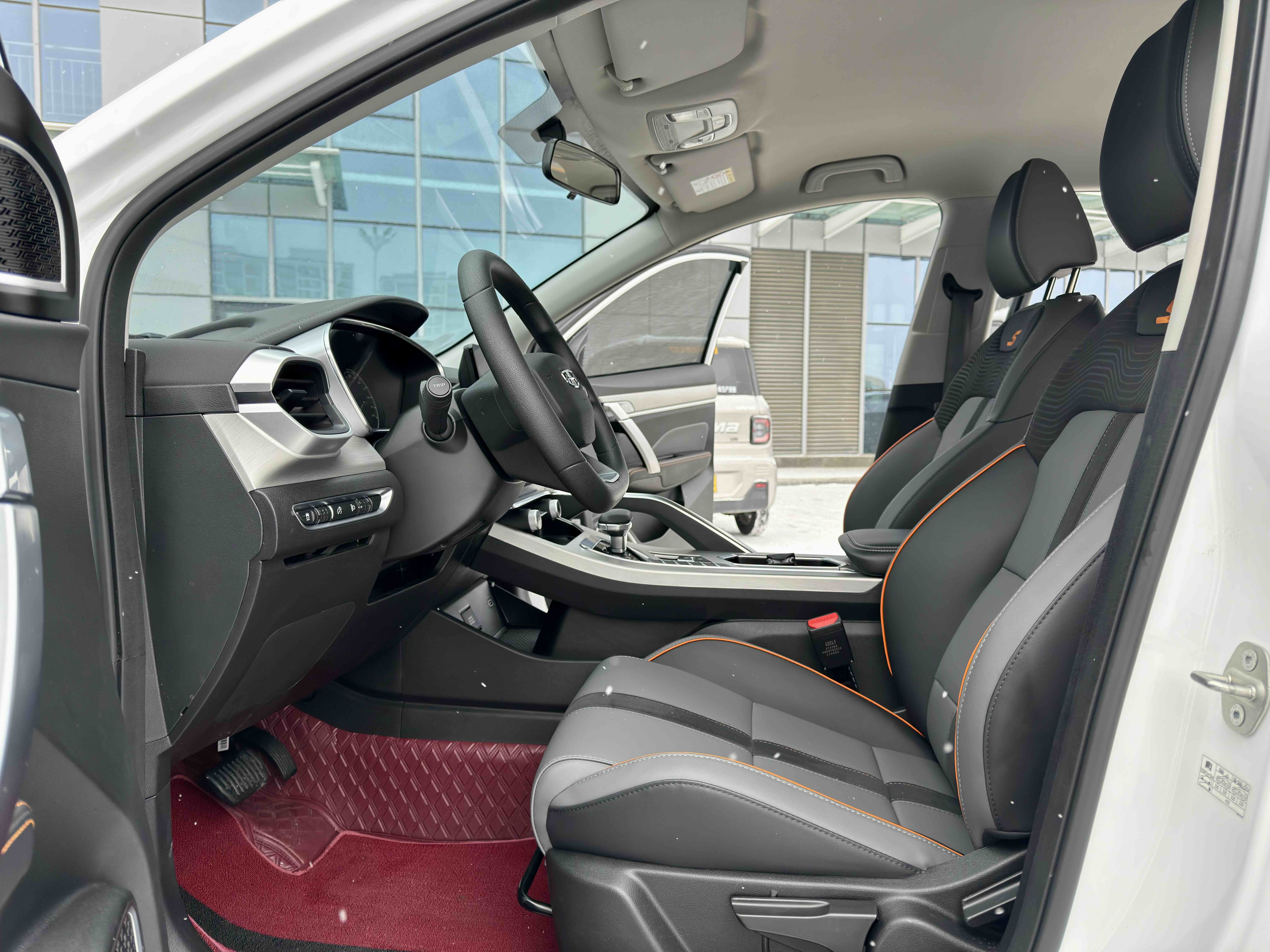 GEELY Coolray 2024 #7 GEELY Coolray 2024 car image #7