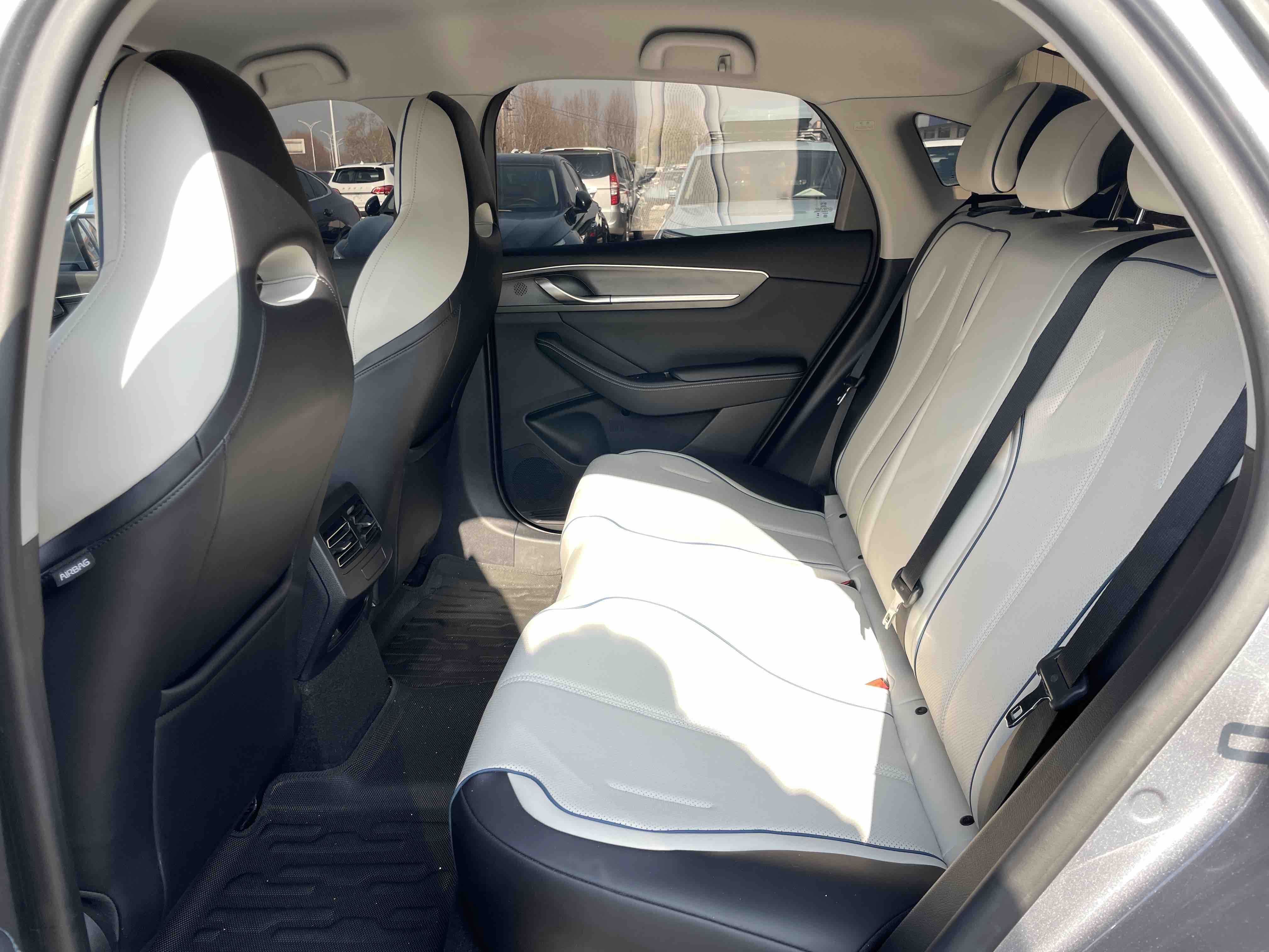 比亚迪 驱逐舰05 2025 汽车图片 #7