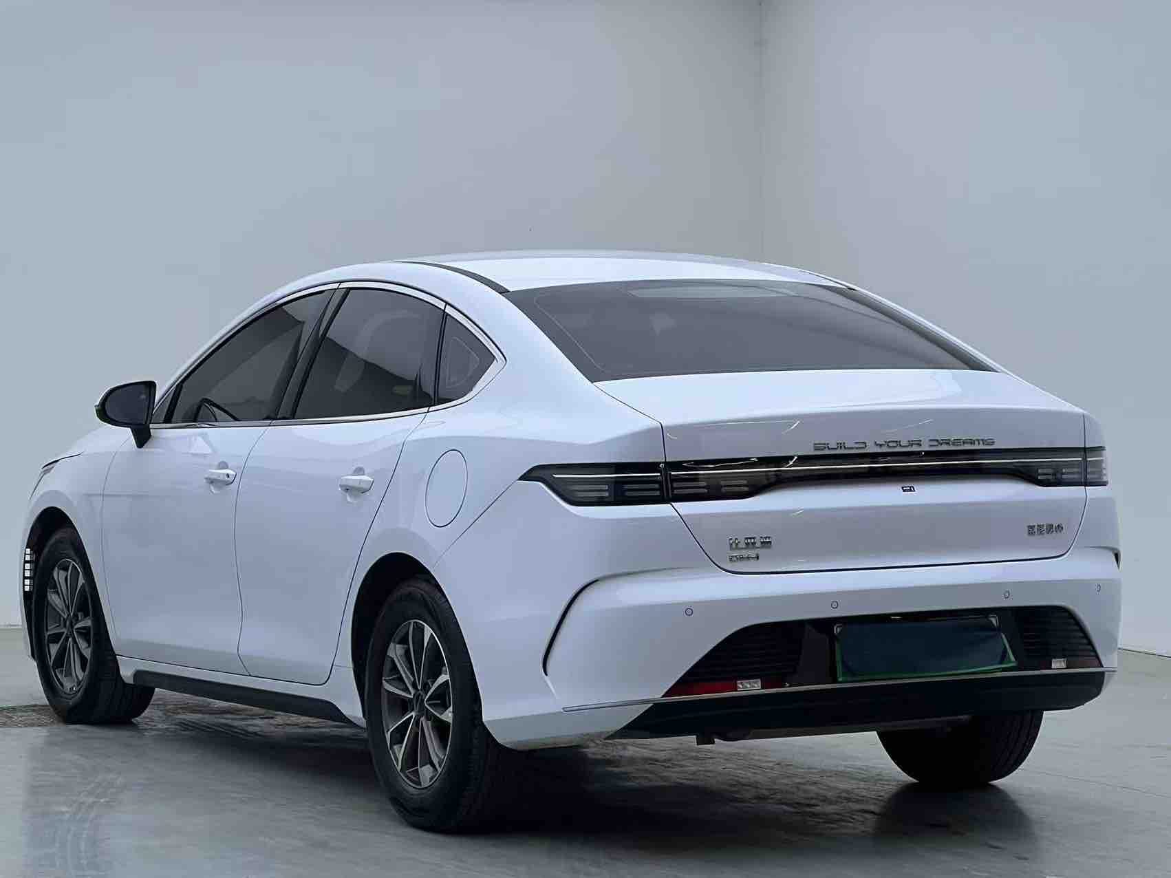 BYD Destroyer 05 2025 #7 BYD Destroyer 05 2025 car image #7