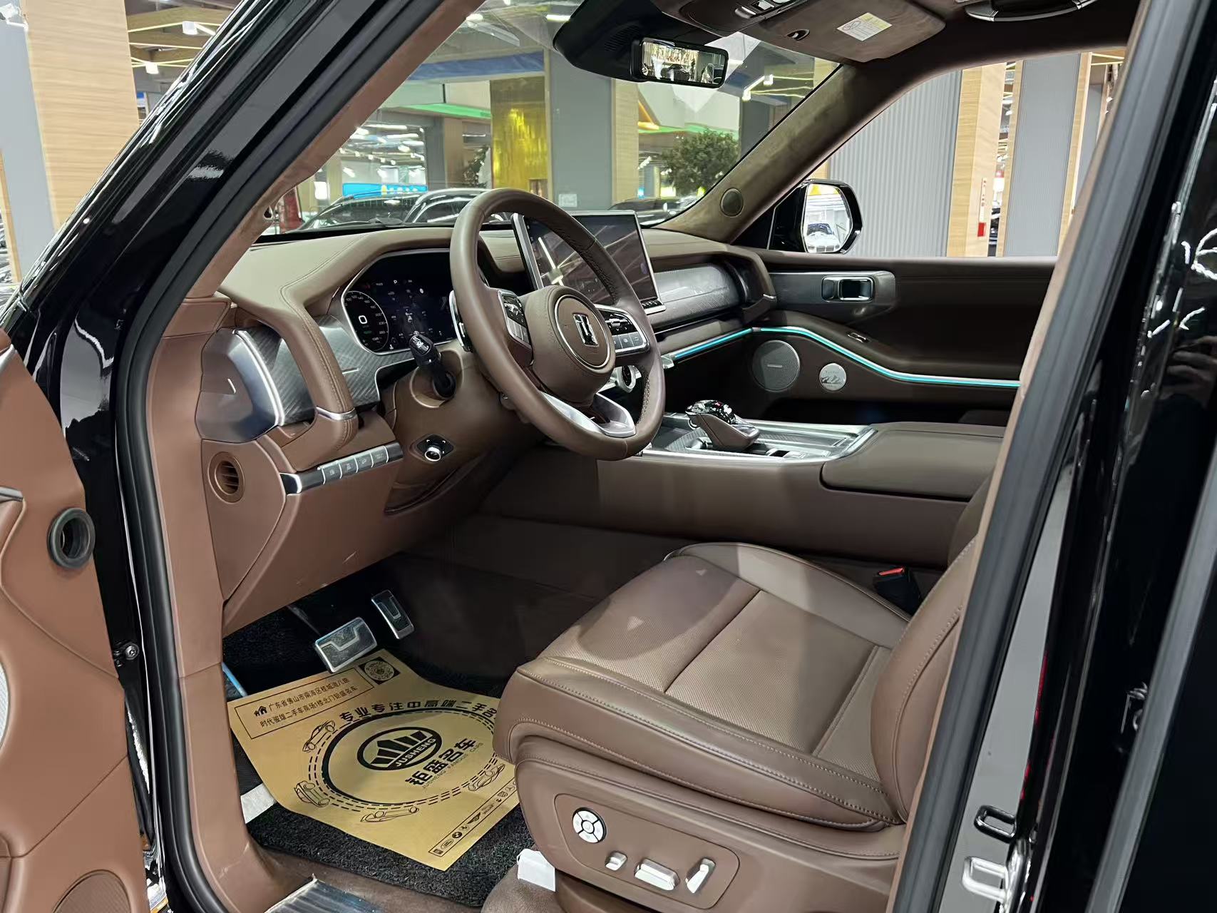 Tank 700 New Energy 2024 car image #7