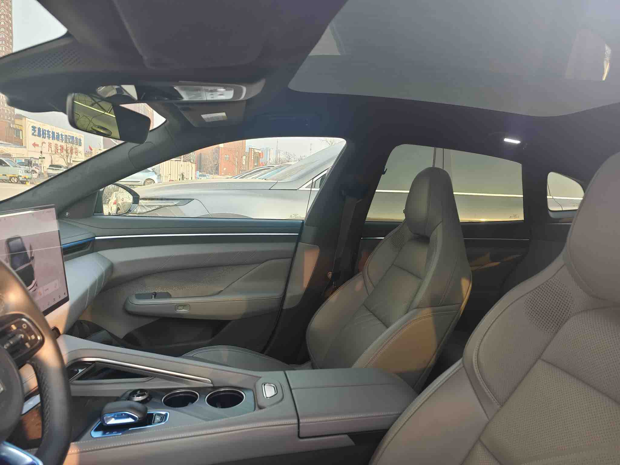 极氪 极氪001 2024 汽车图片 #7