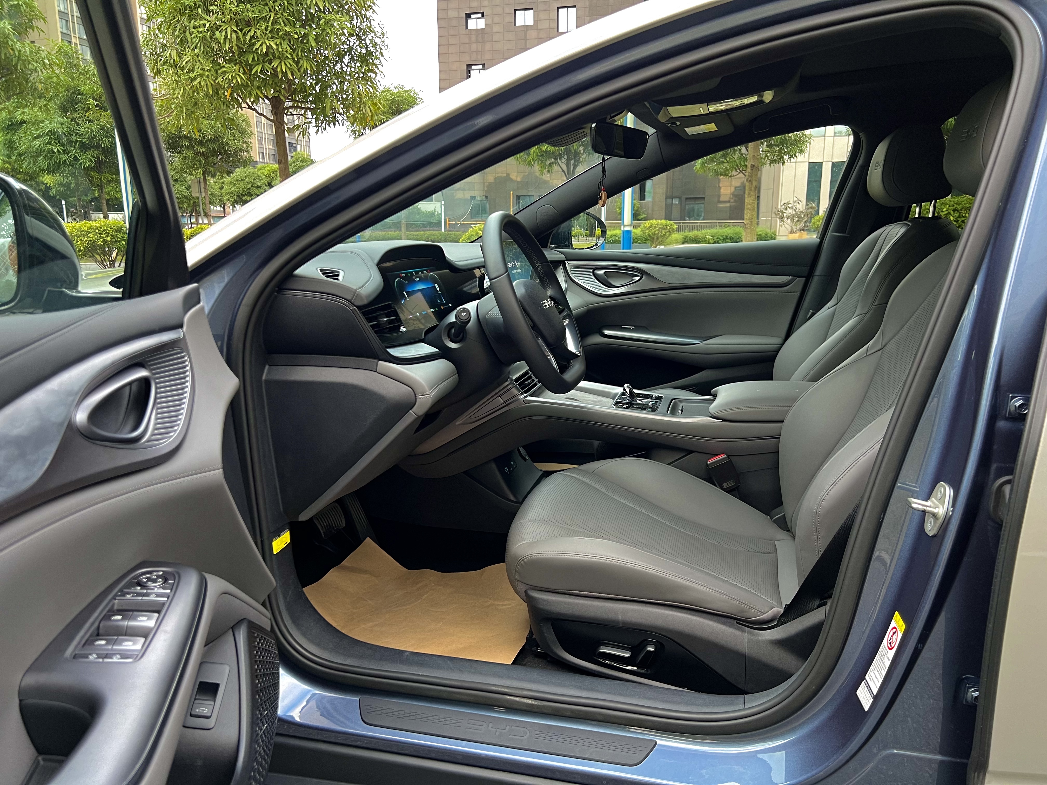 BYD Seal 2024 immagine di auto #7