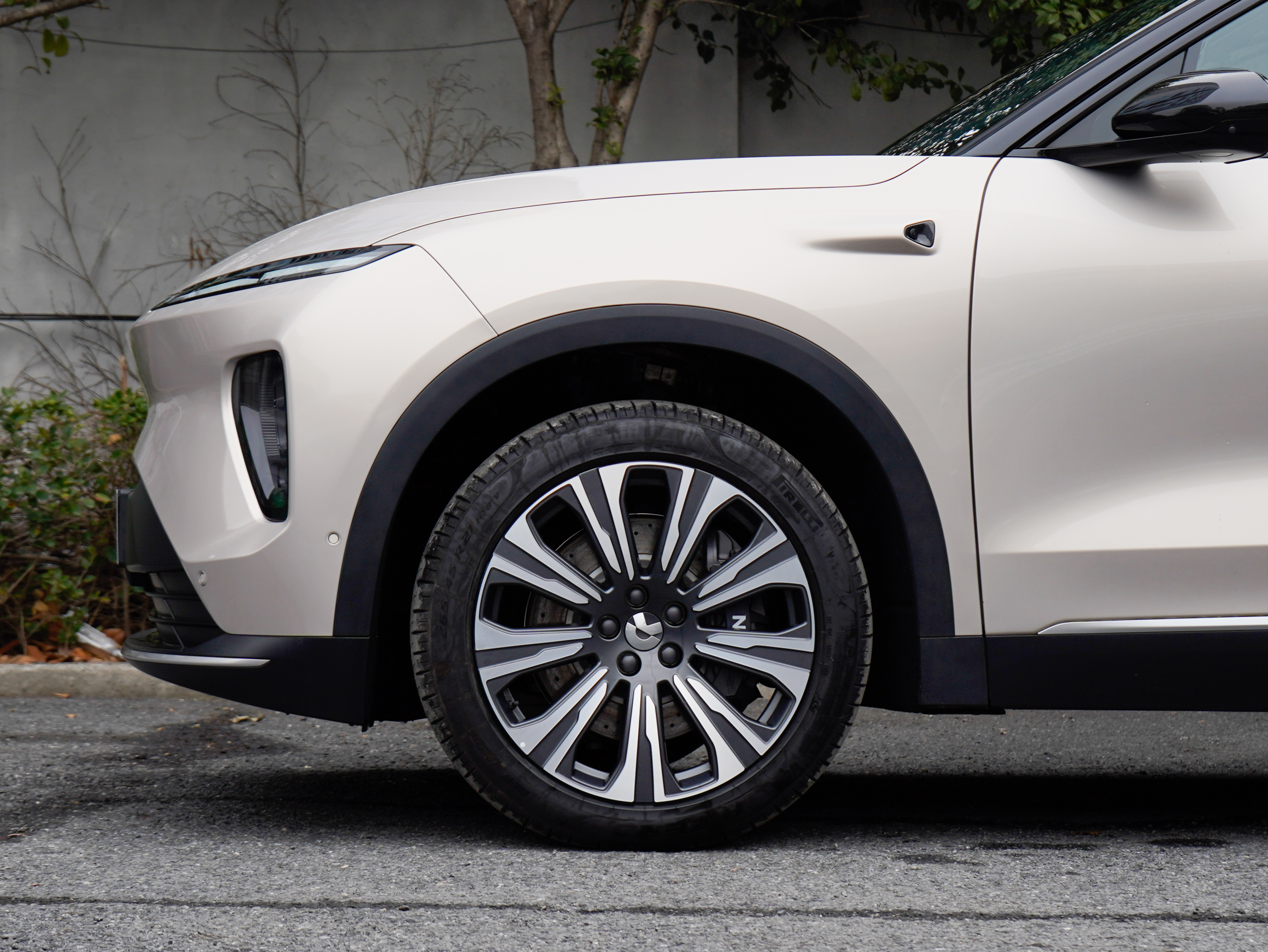 NIO ES8 2024 изображение автомобиля #7