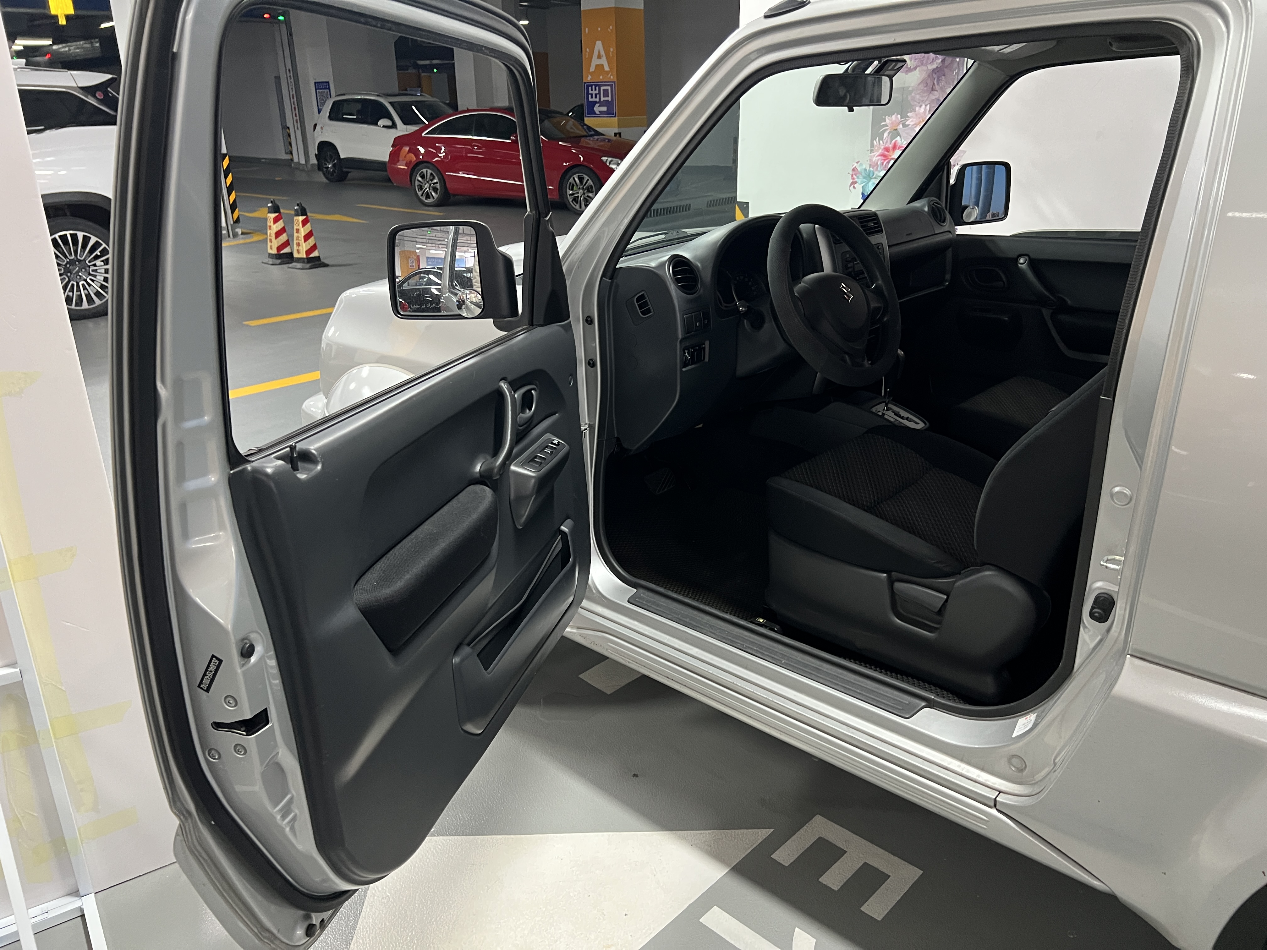 铃木 吉姆尼(进口) 2016 汽车图片 #7