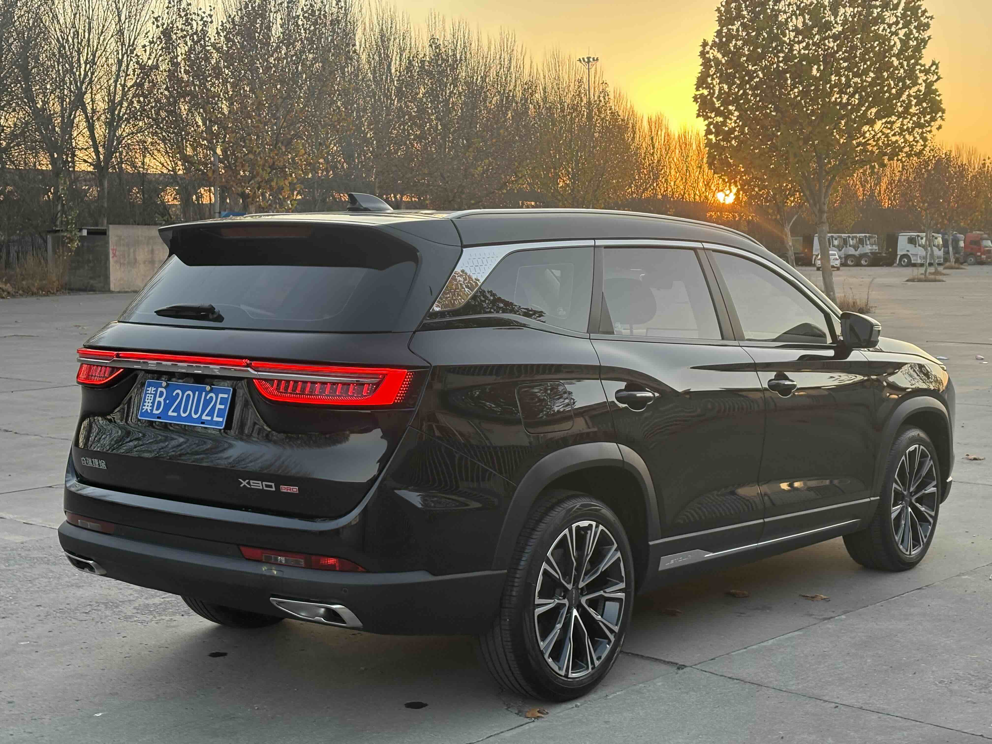 Jetour X90 PRO 2024 immagine di auto #7