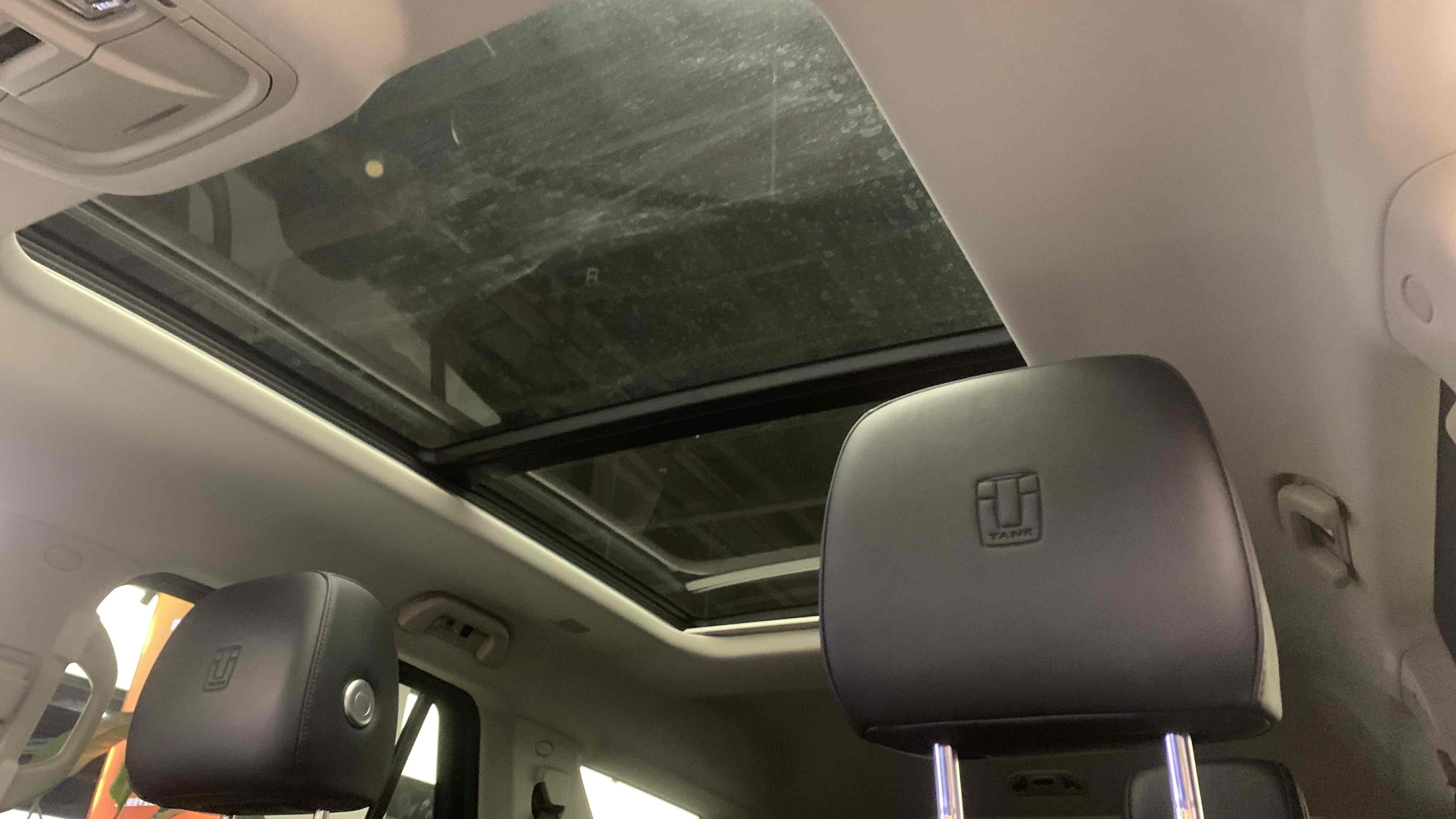 Tank 400 New Energy 2025 #7 Tank 400 New Energy 2025 car image #7