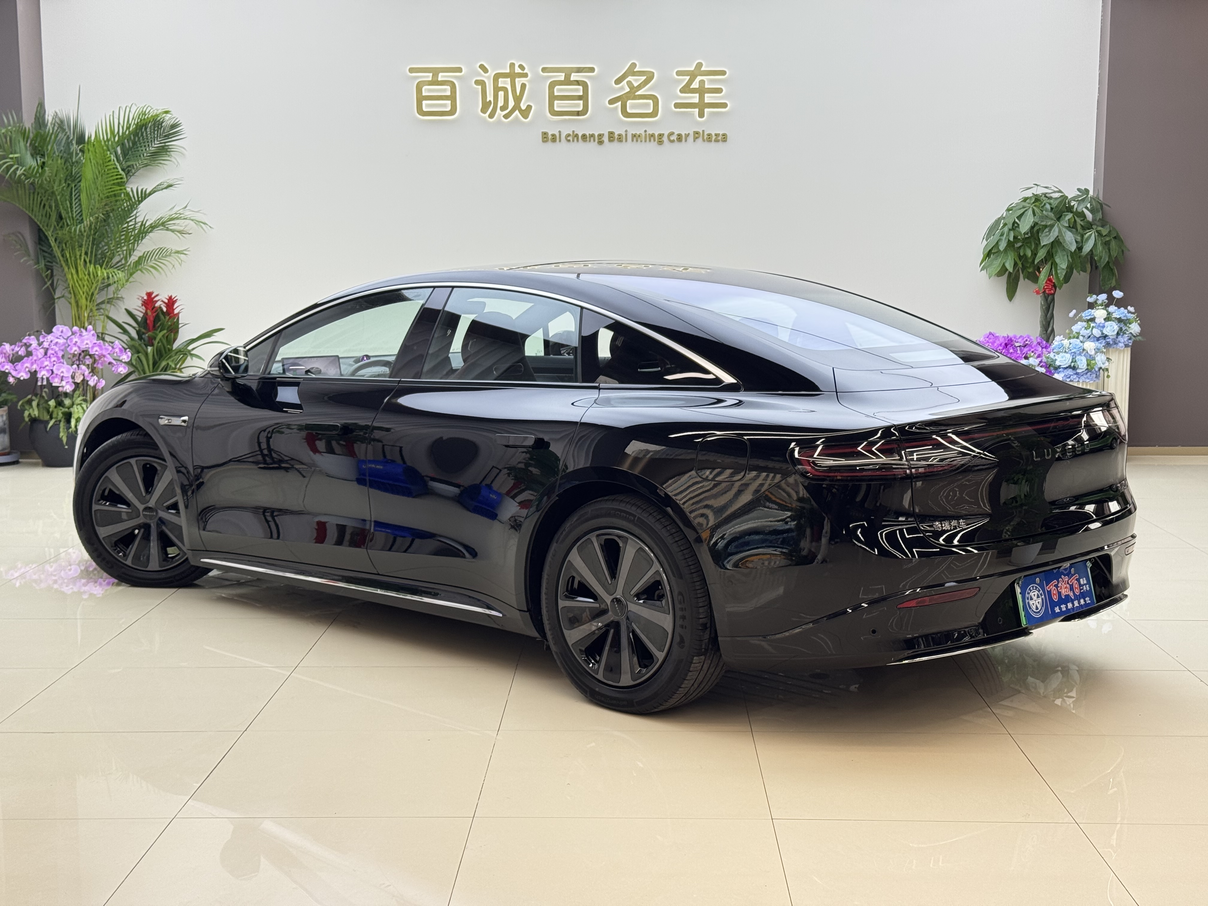 2024 car image #7