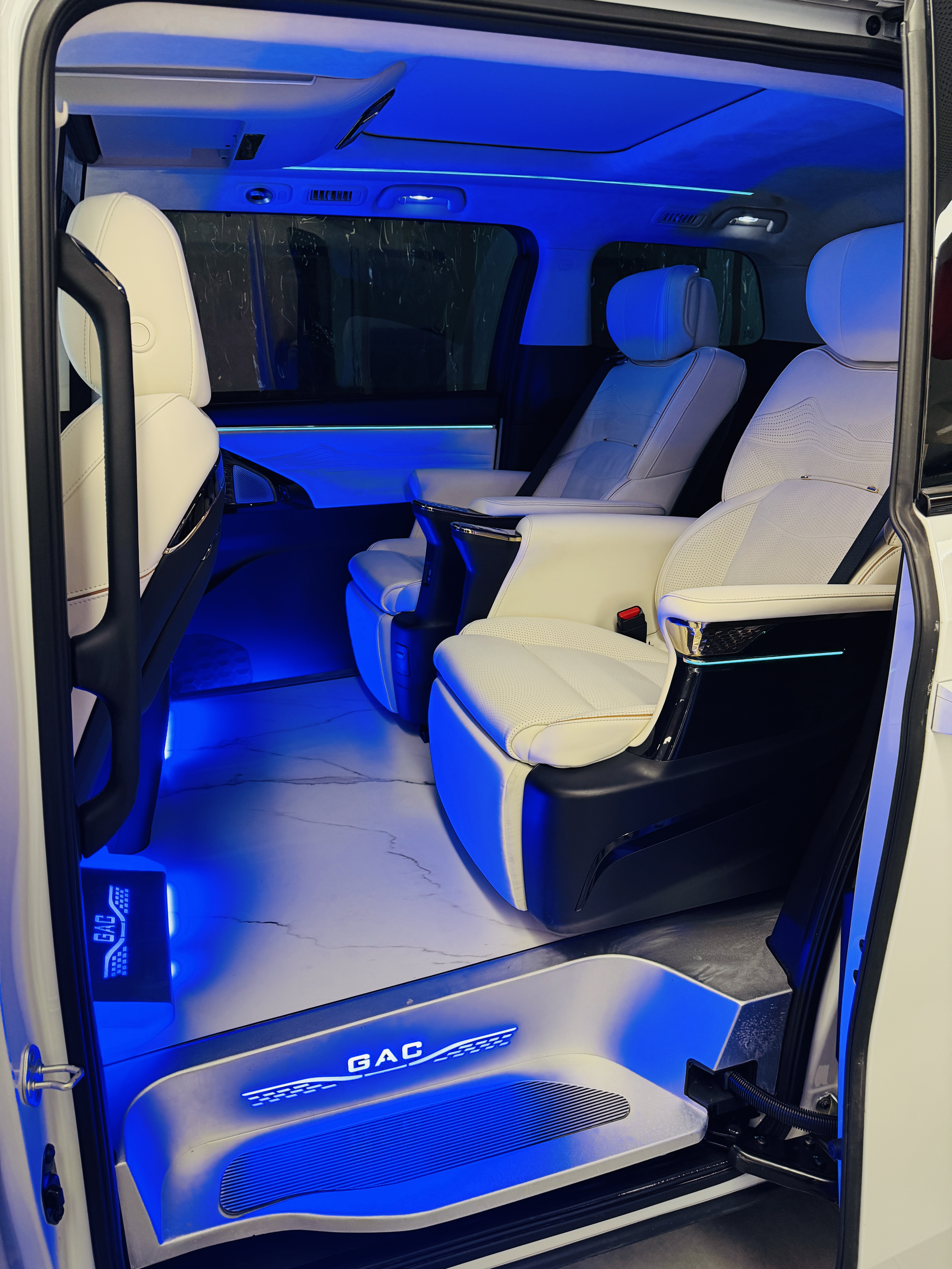 GAC Trumpchi E9 2024 imagen de coche #7