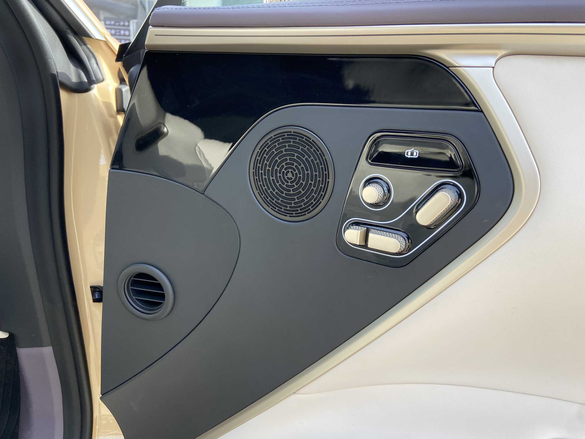 Avatr 11 2024 imagem de carro #7