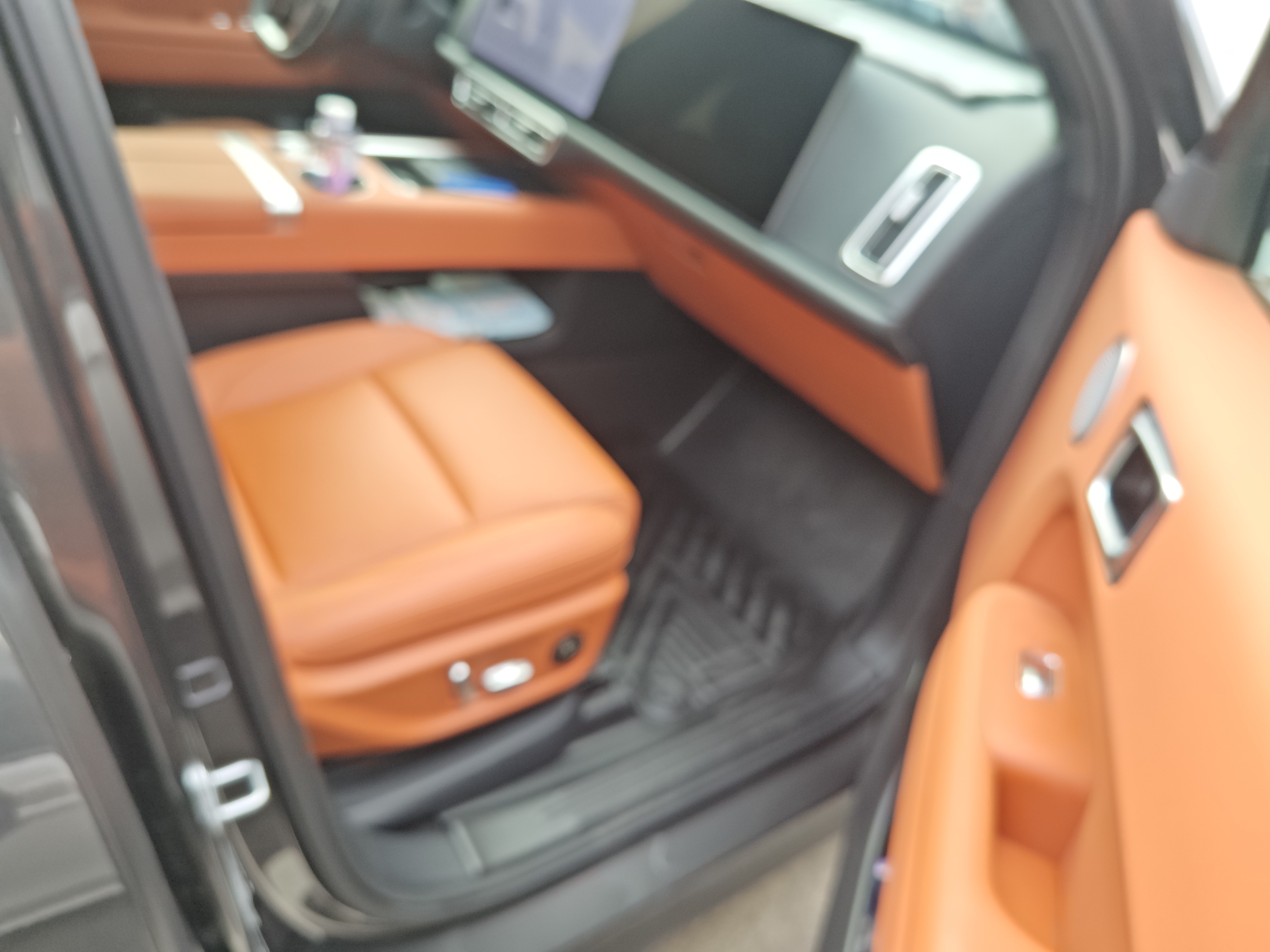 Li L6 2025 صورة سيارة #7