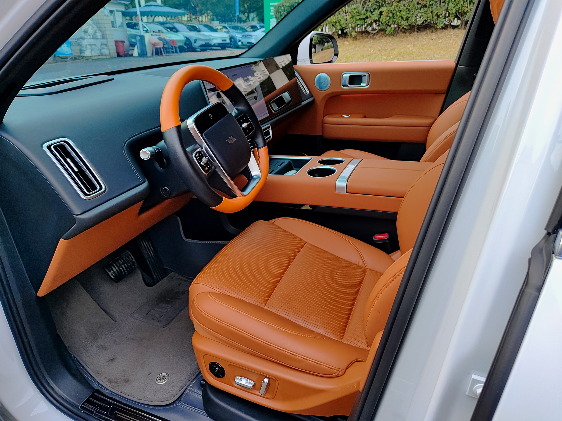 Li L6 2024 صورة سيارة #7