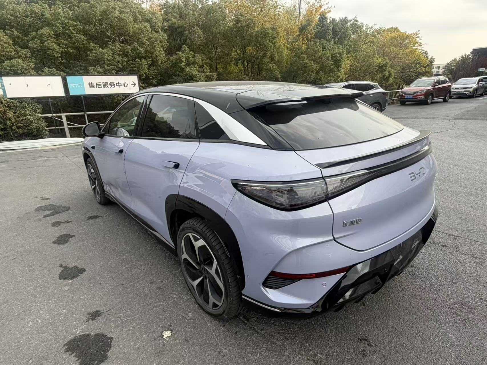 BYD Sea Lion 07 EV 2024 car image #7