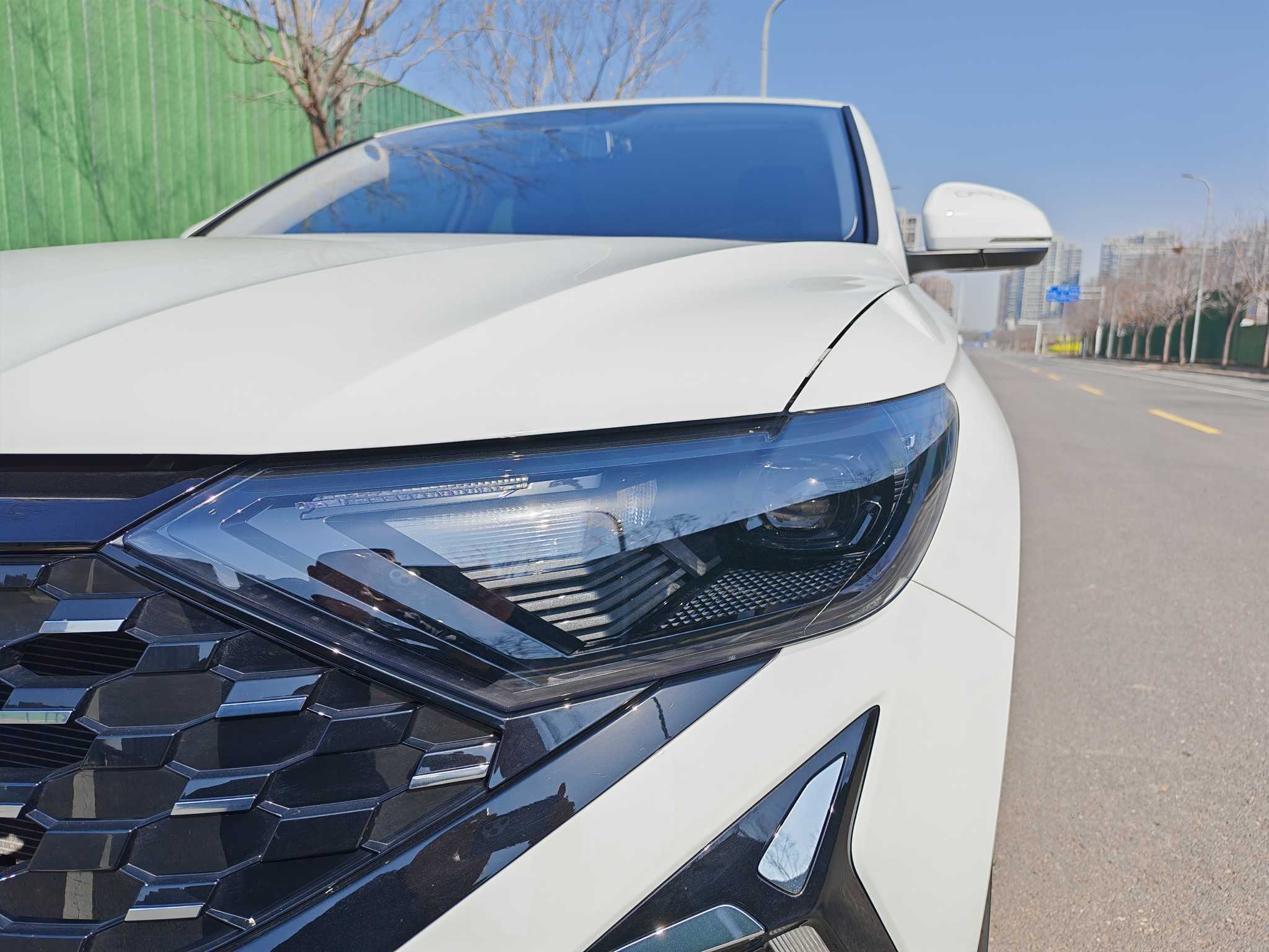 VS5 2025 car image #7