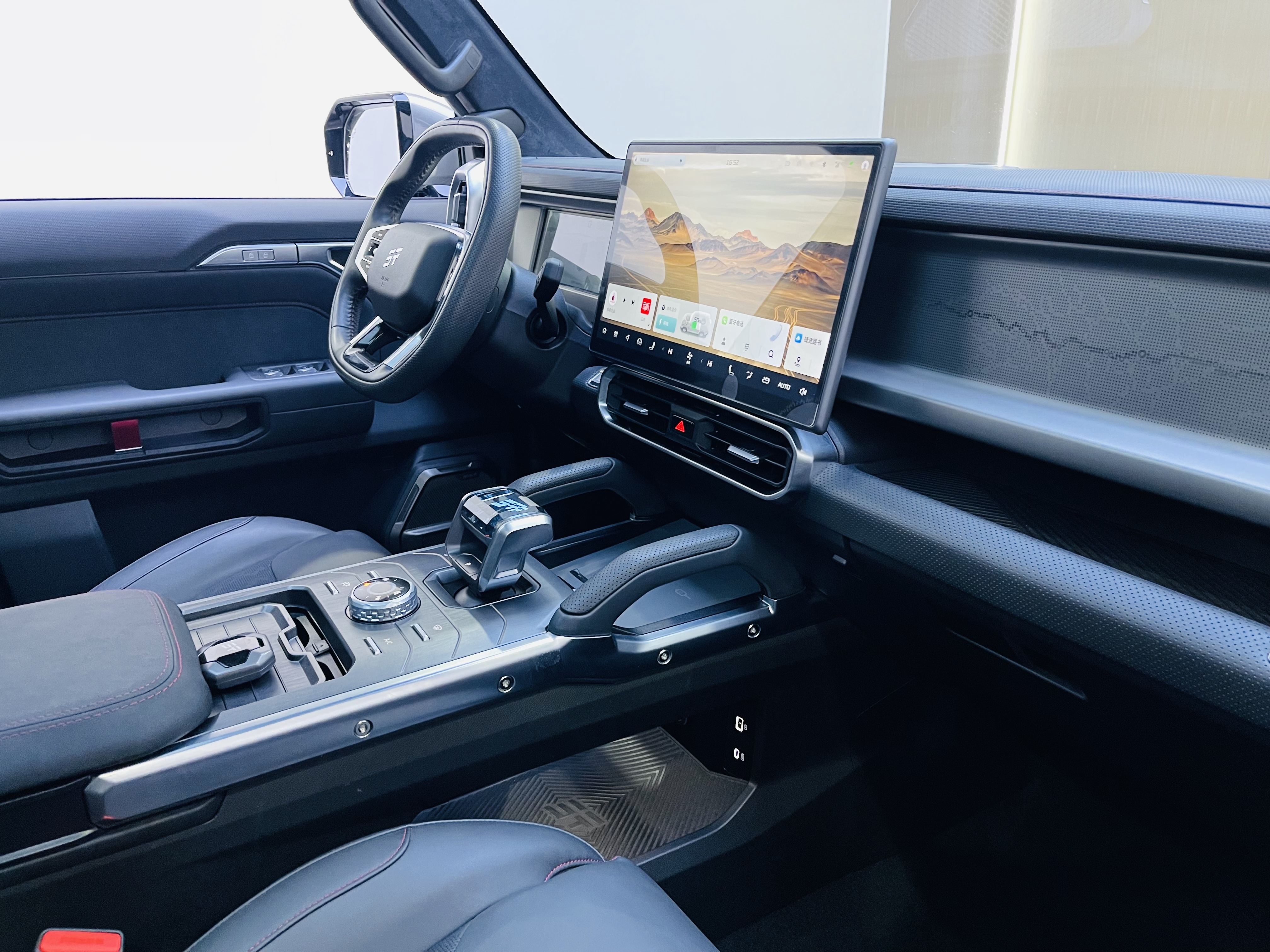Jetour T2 2025 car image #7