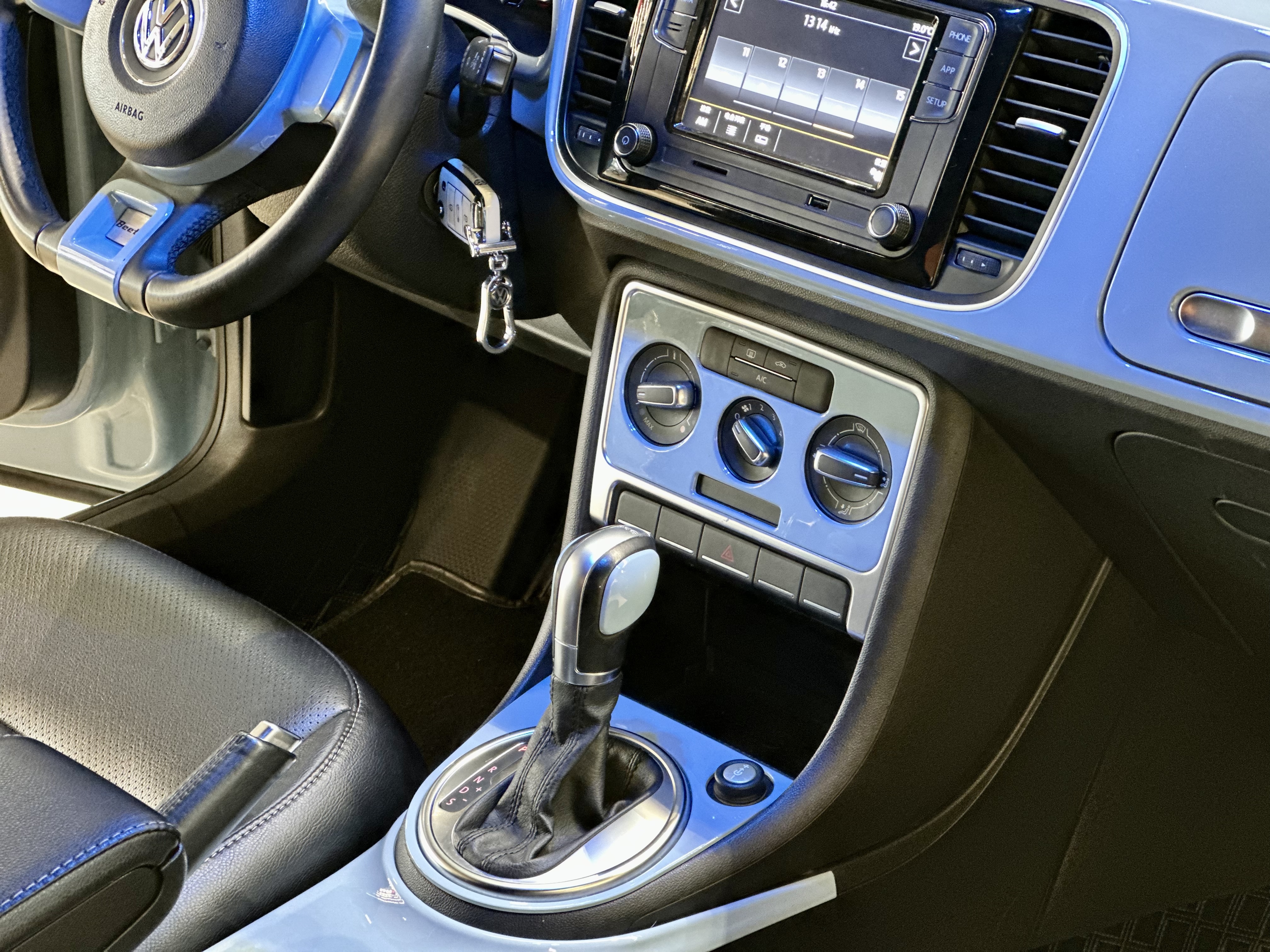 Volkswagen Beetle 2015 immagine di auto #7