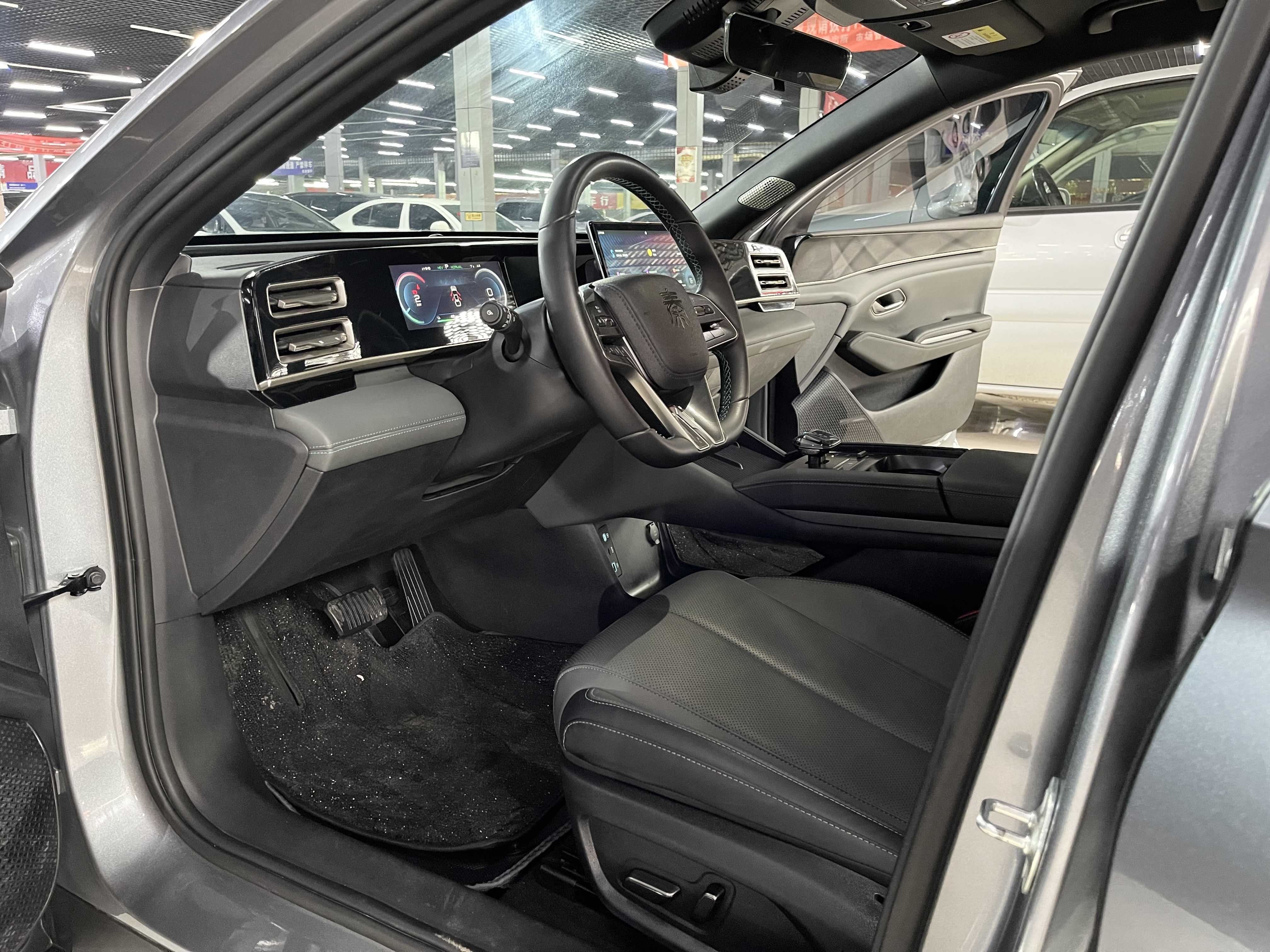 BYD Qin L 2024 car image #7