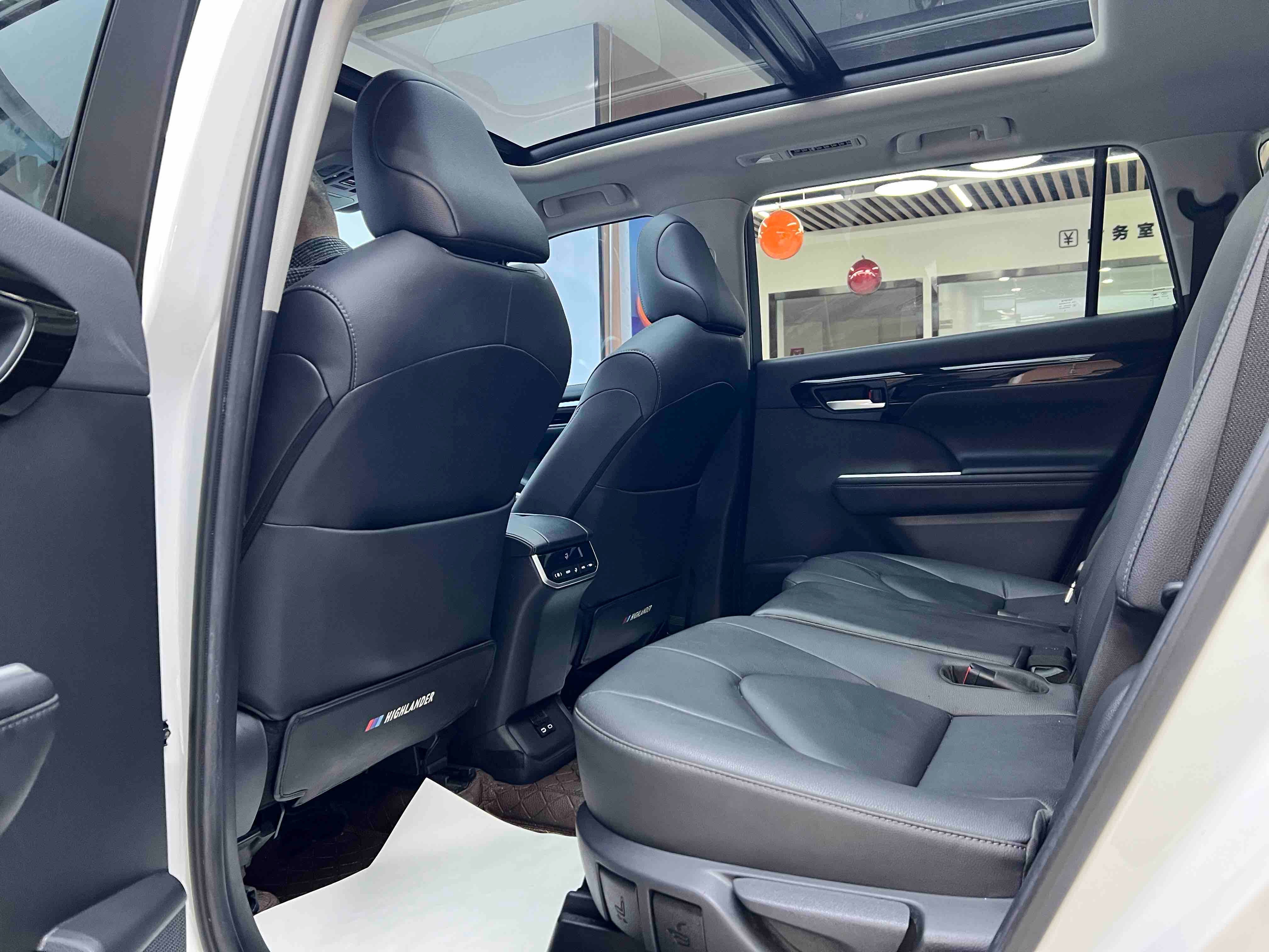 Toyota Highlander 2025 #7 Toyota Highlander 2025 imagen de coche #7