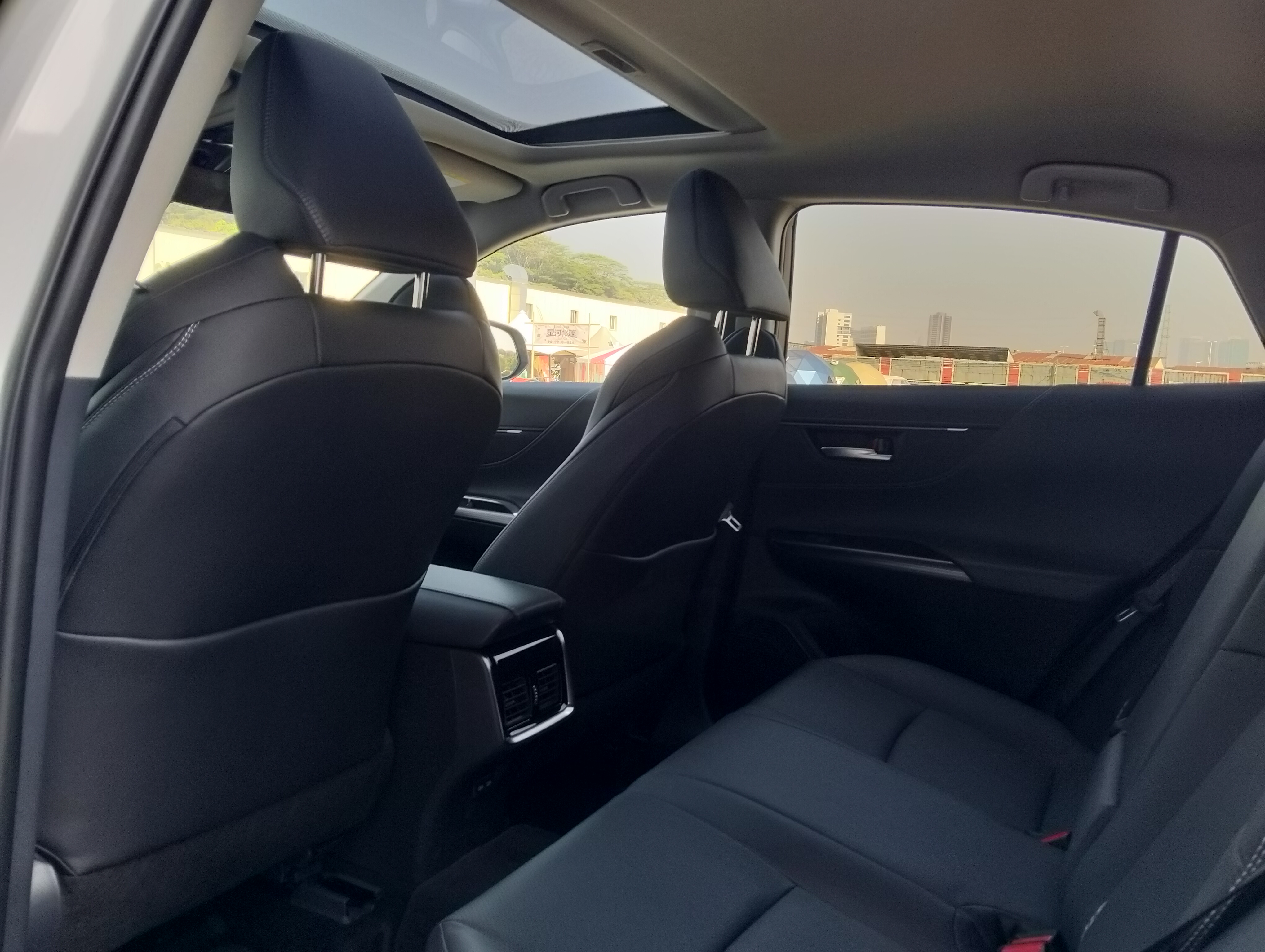 Toyota Venza 2024 car image #7