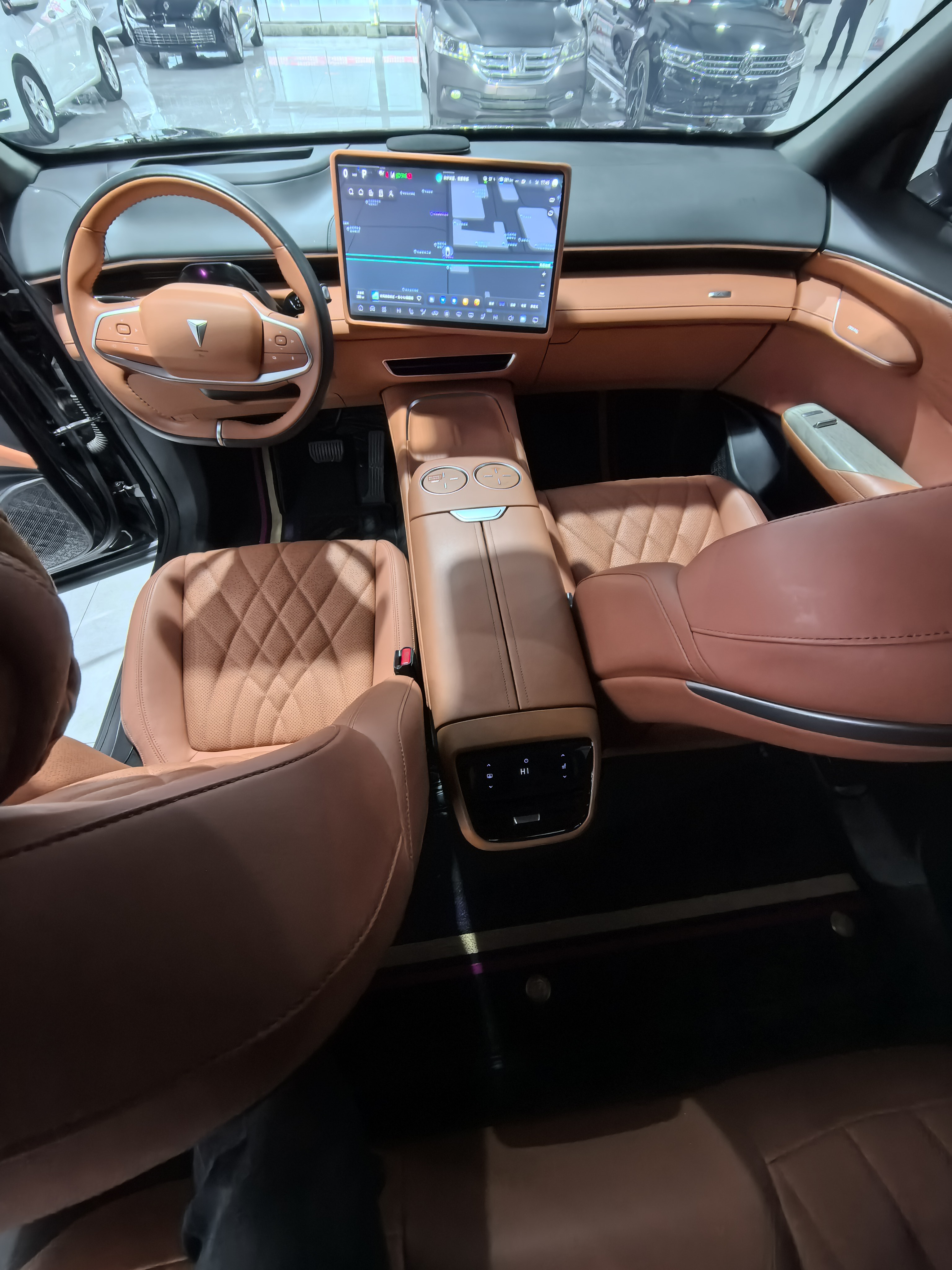 Deepal S07 2024 immagine di auto #7