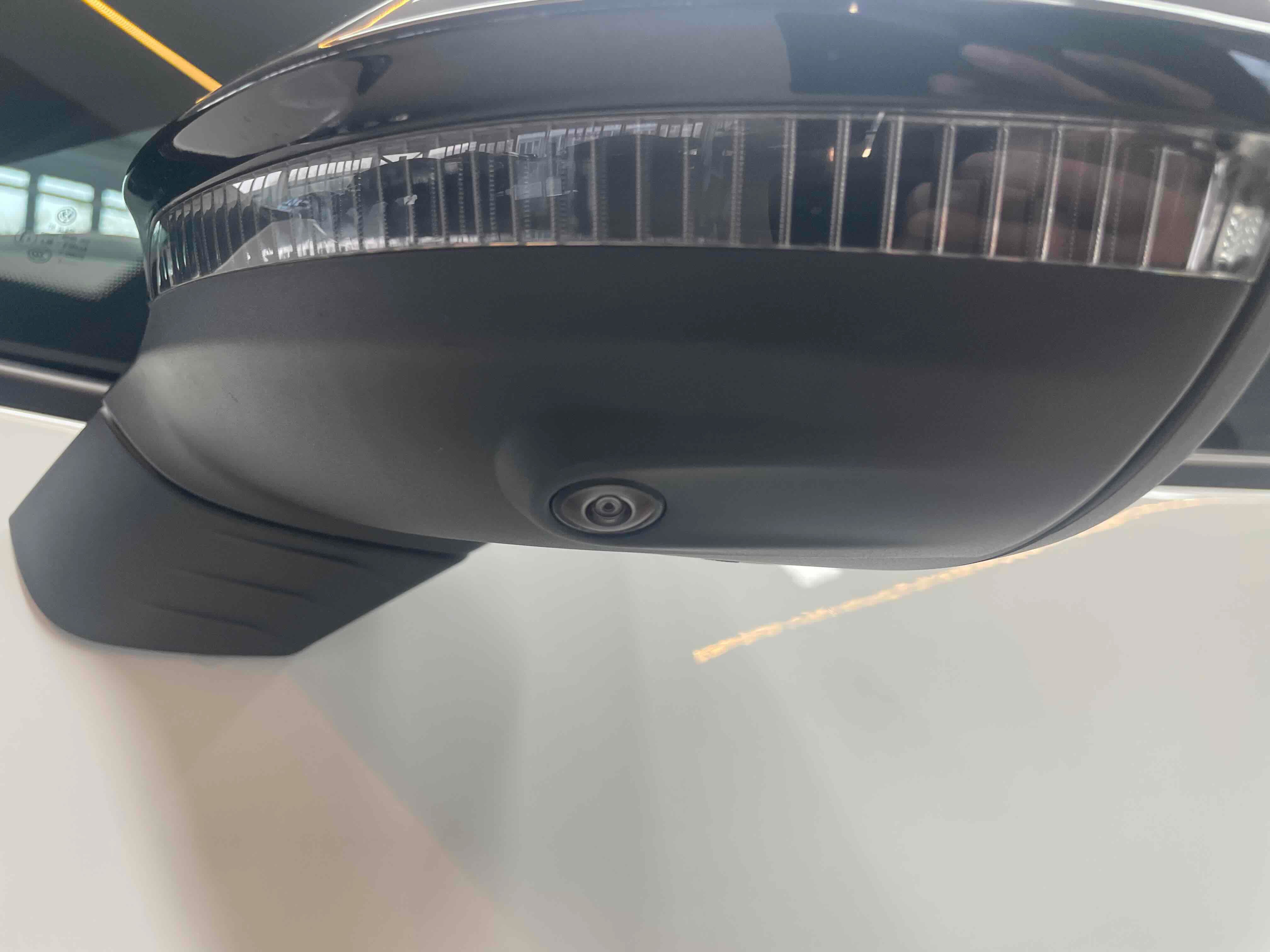 Volkswagen ID.3 2024 car image #7