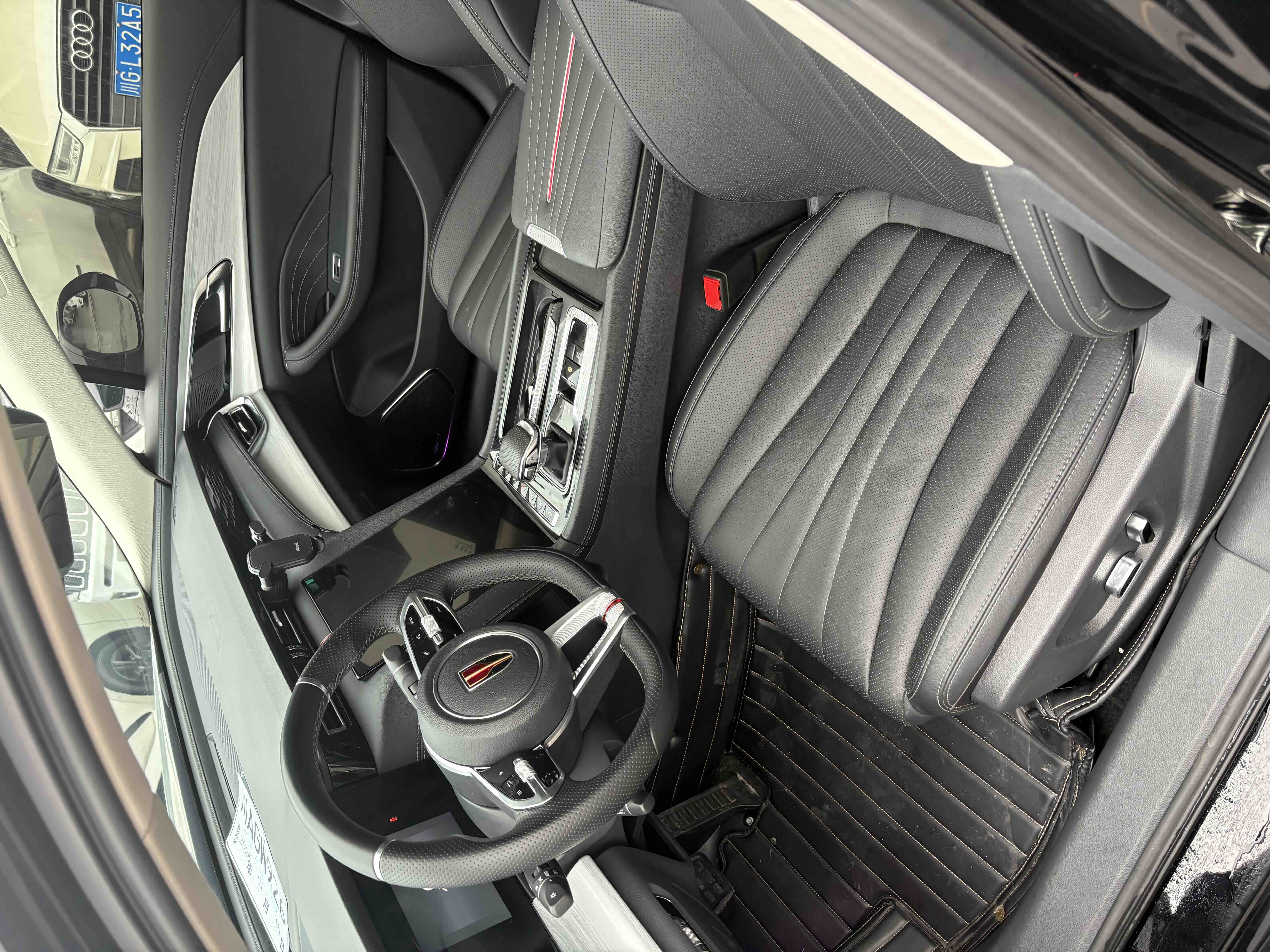 HongQi H5 2025 #7 HongQi H5 2025 car image #7