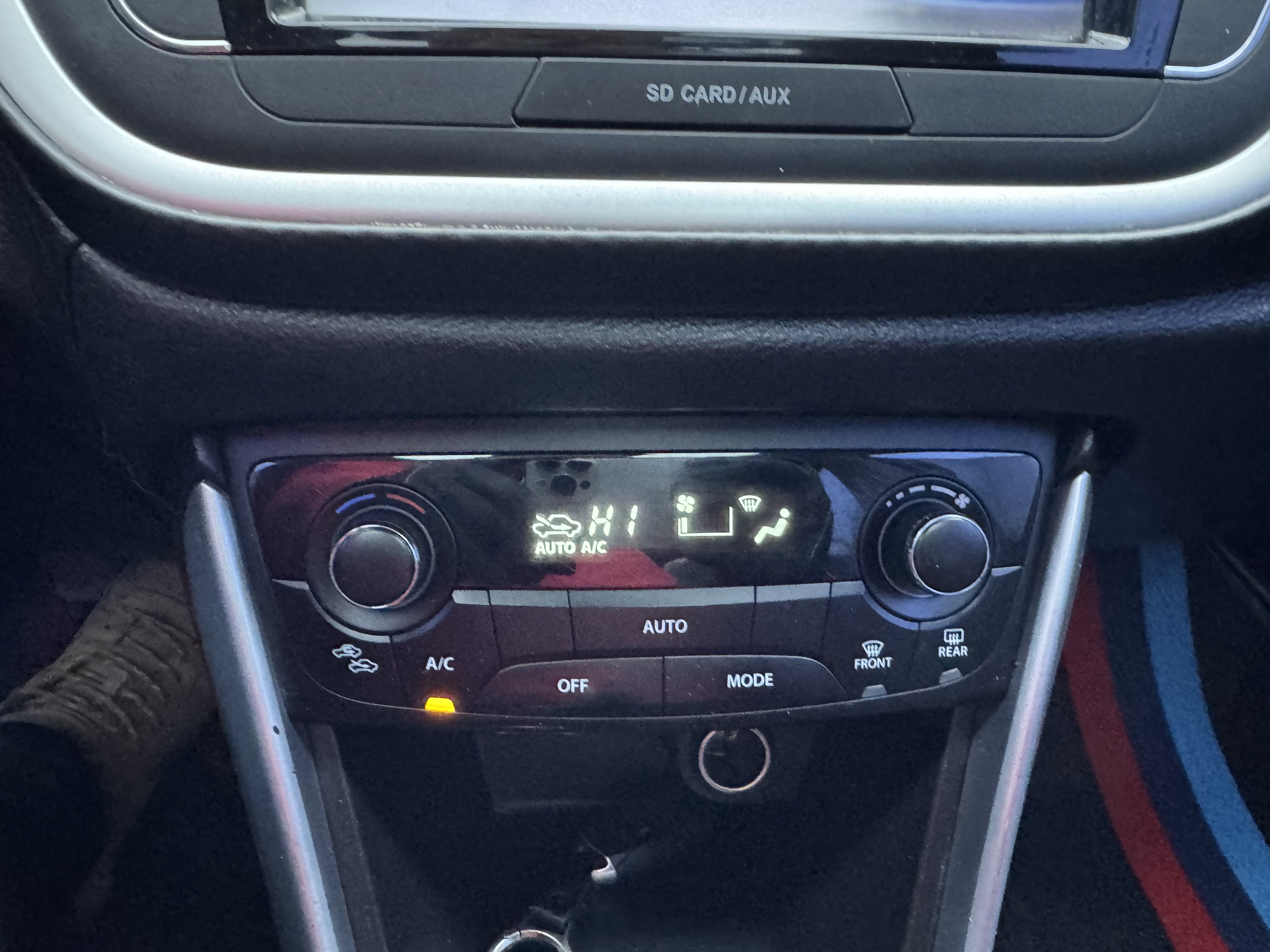 Suzuki S-Cross 2016 صورة سيارة #7