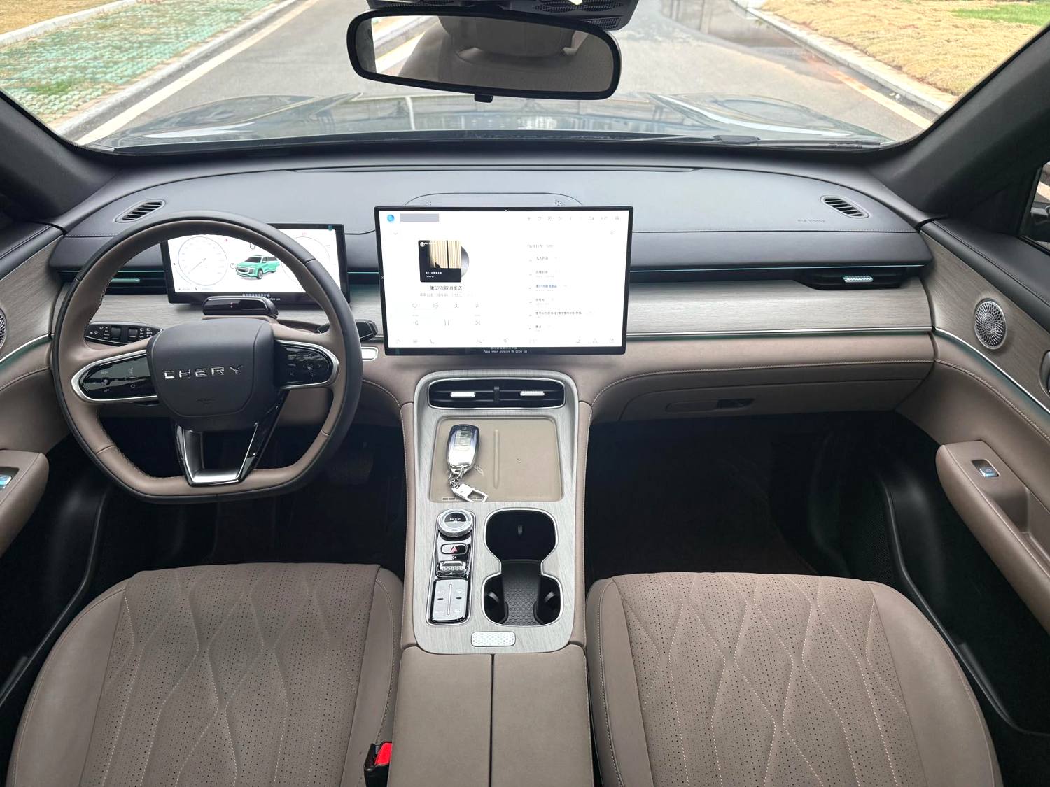 Chery Tiggo 8 Plus 2024 изображение автомобиля #7