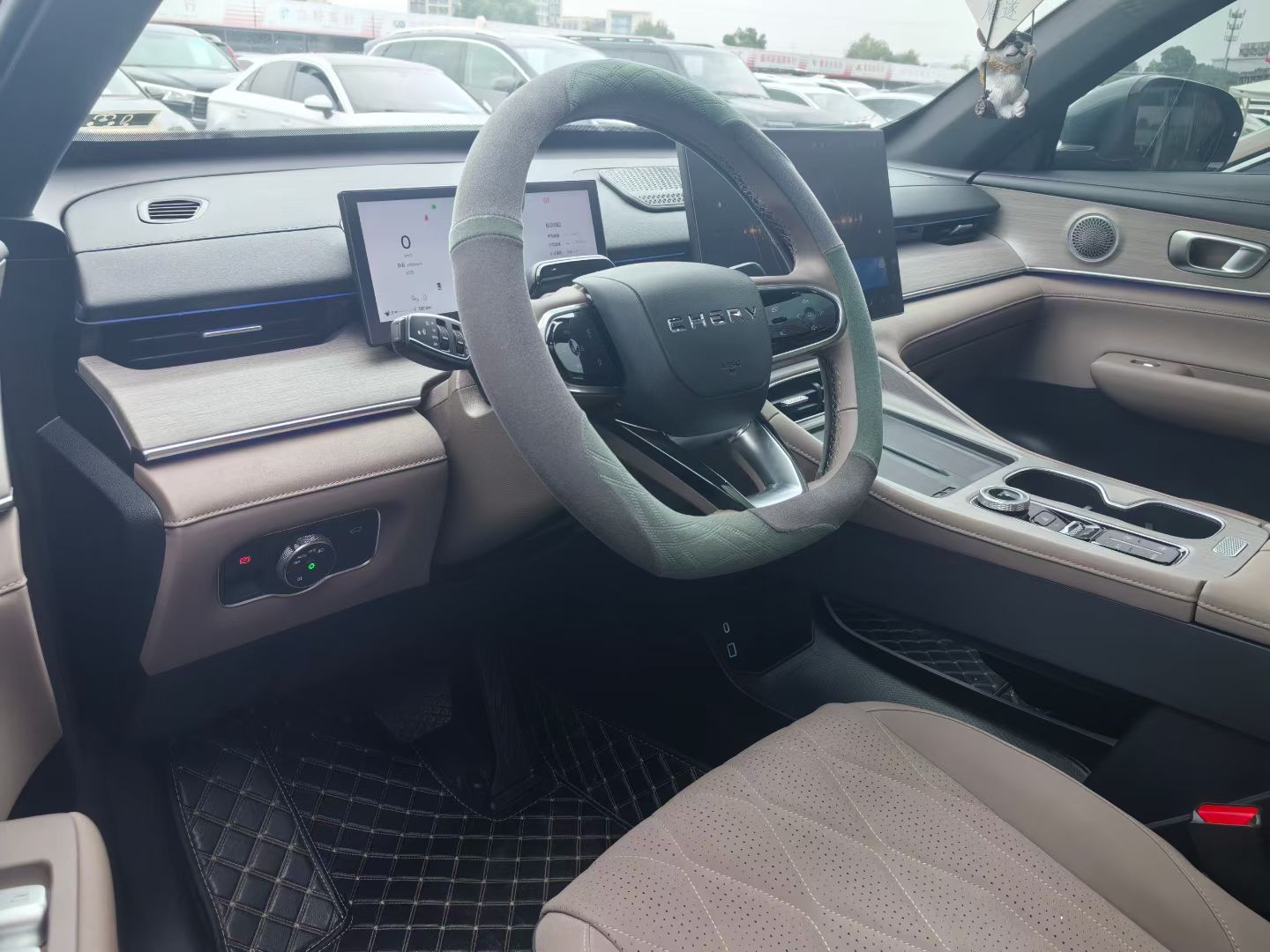 Chery Tiggo 8 Plus e+ 2025 car image #7