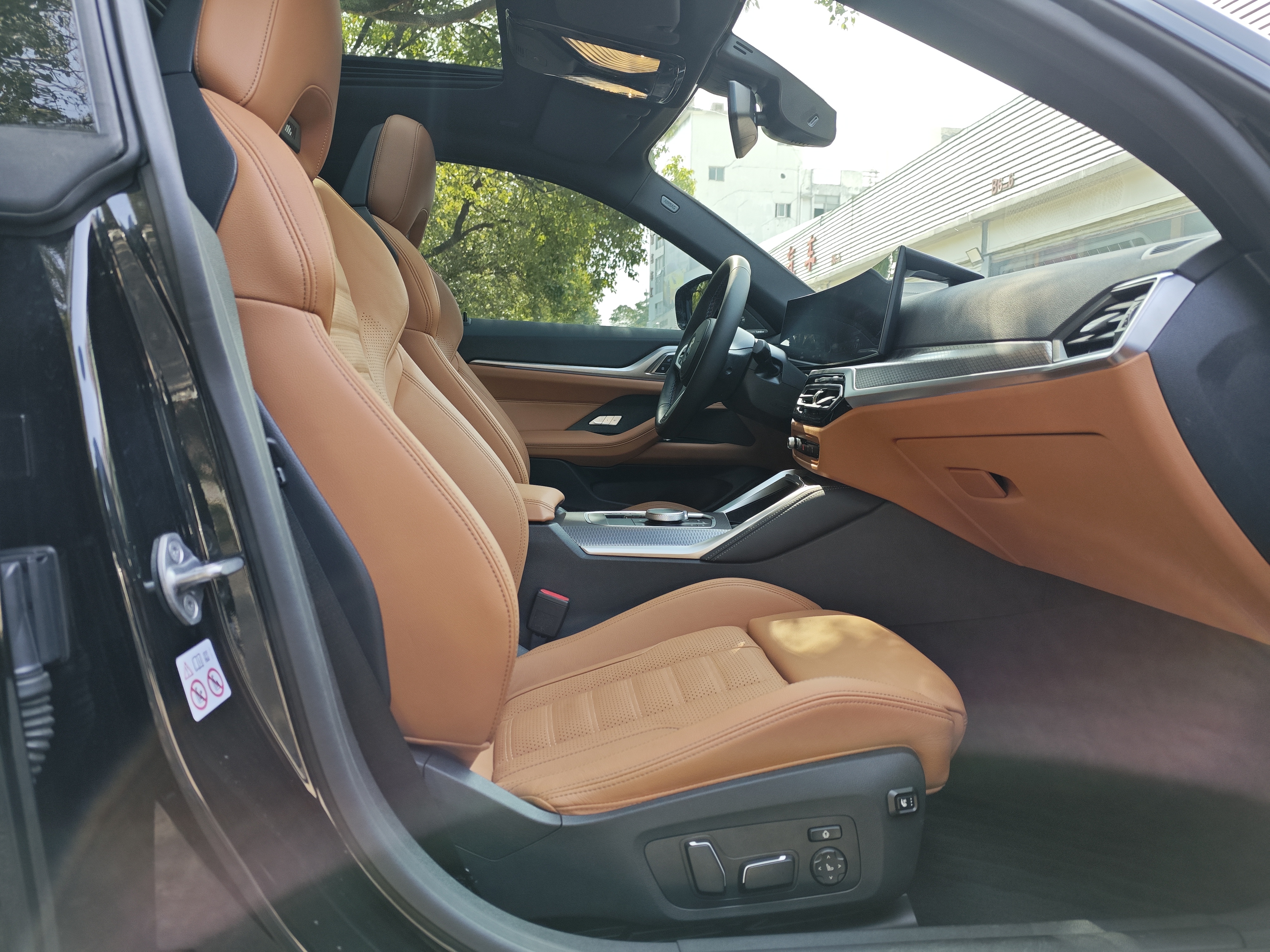 BMW i4 M50 2024 #7 BMW i4 M50 2024 car image #7