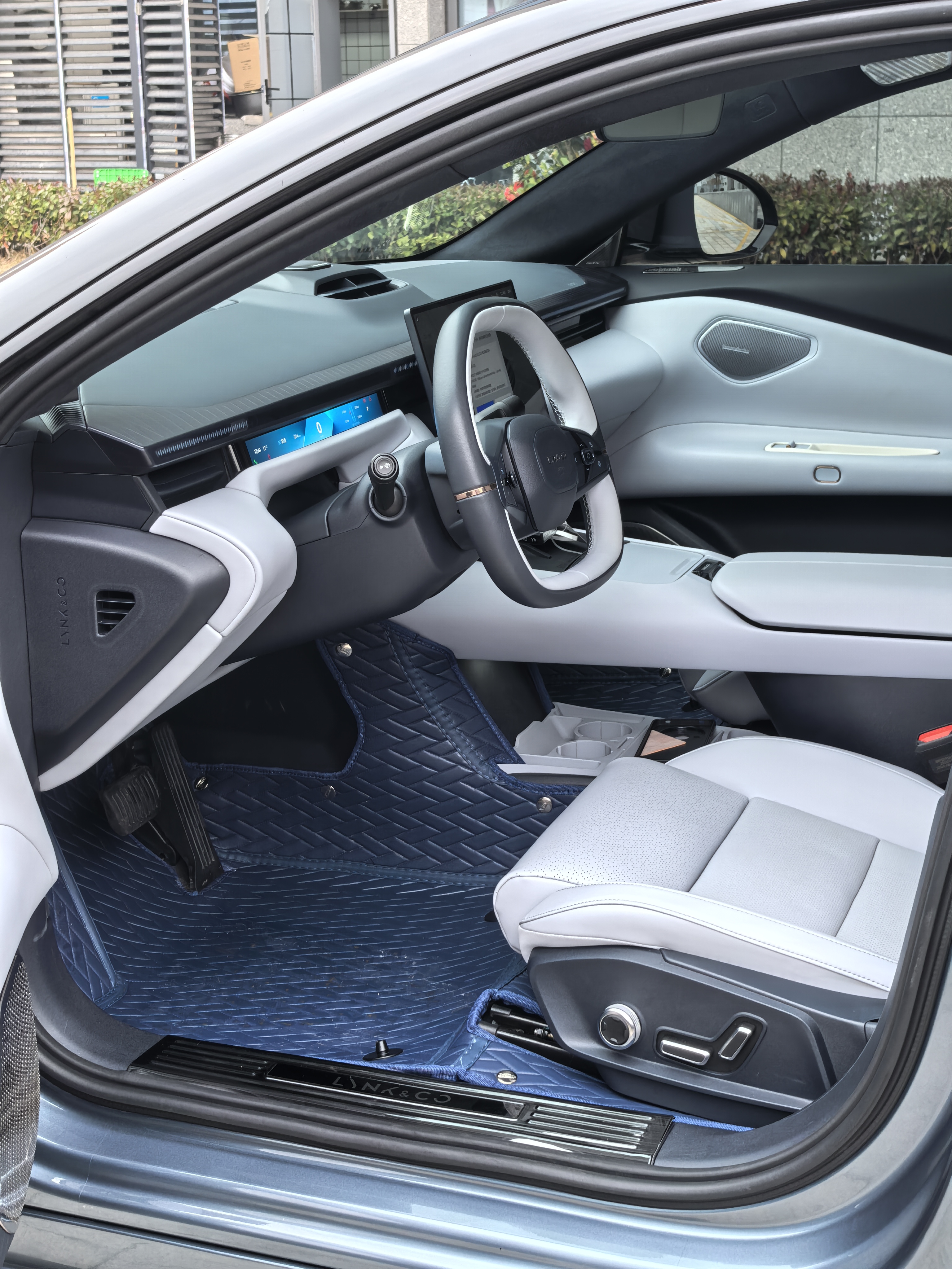 Lynk & Co 2024 #7 Lynk & Co 2024 immagine di auto #7