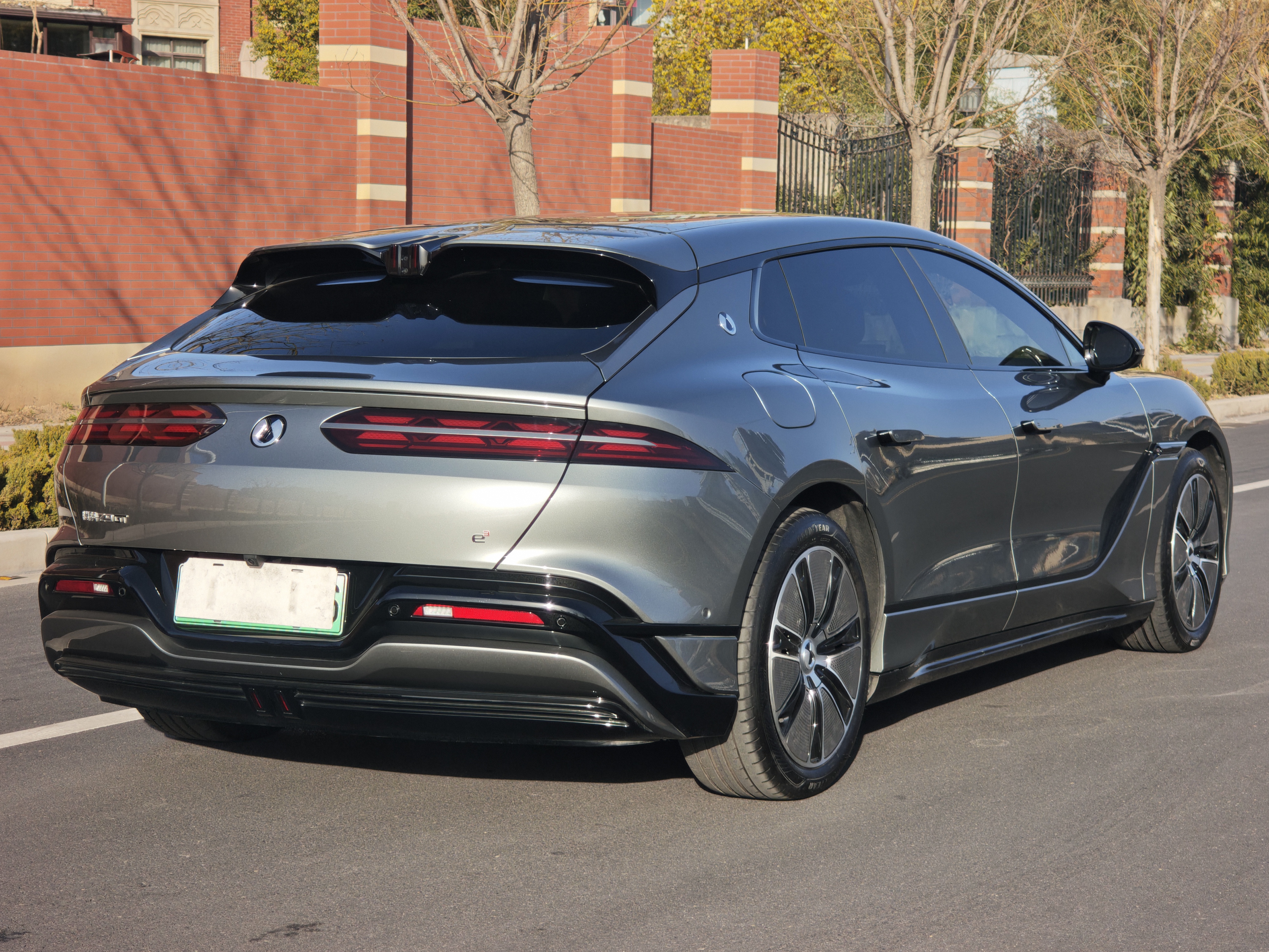 Denza Z9GT 2024 #7 Denza Z9GT 2024 car image #7