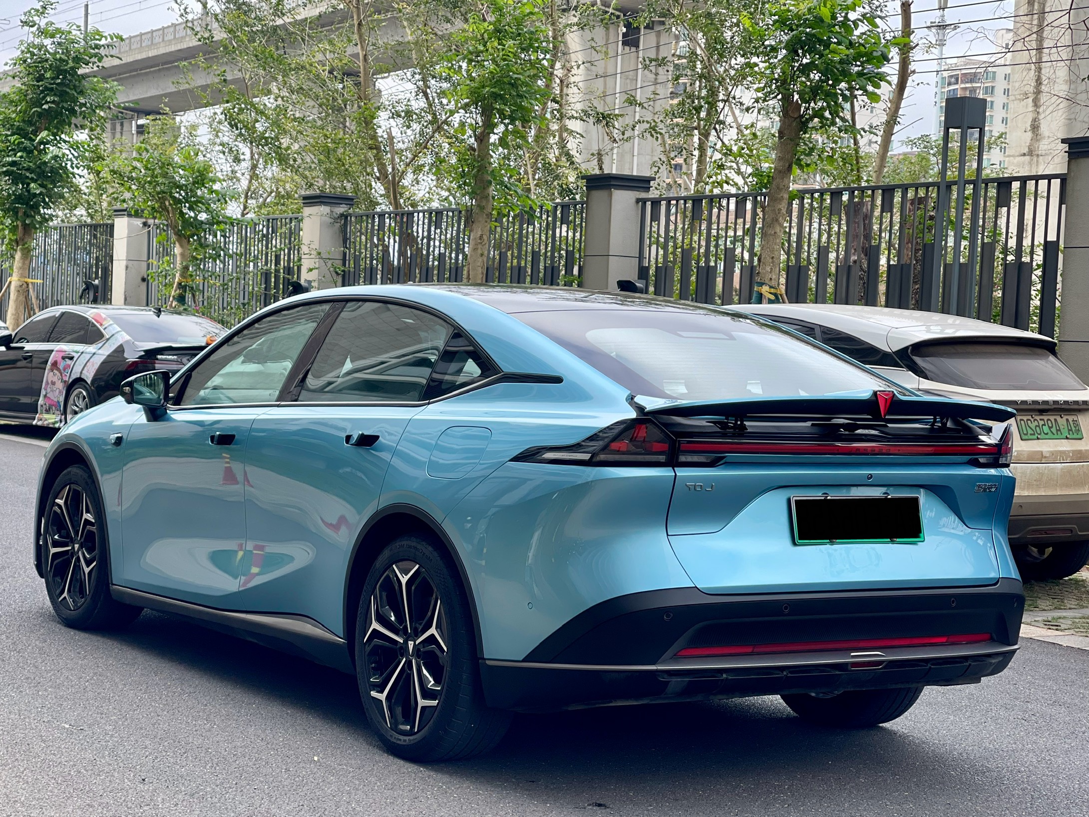 Deepal L07 2024 image de voiture #7