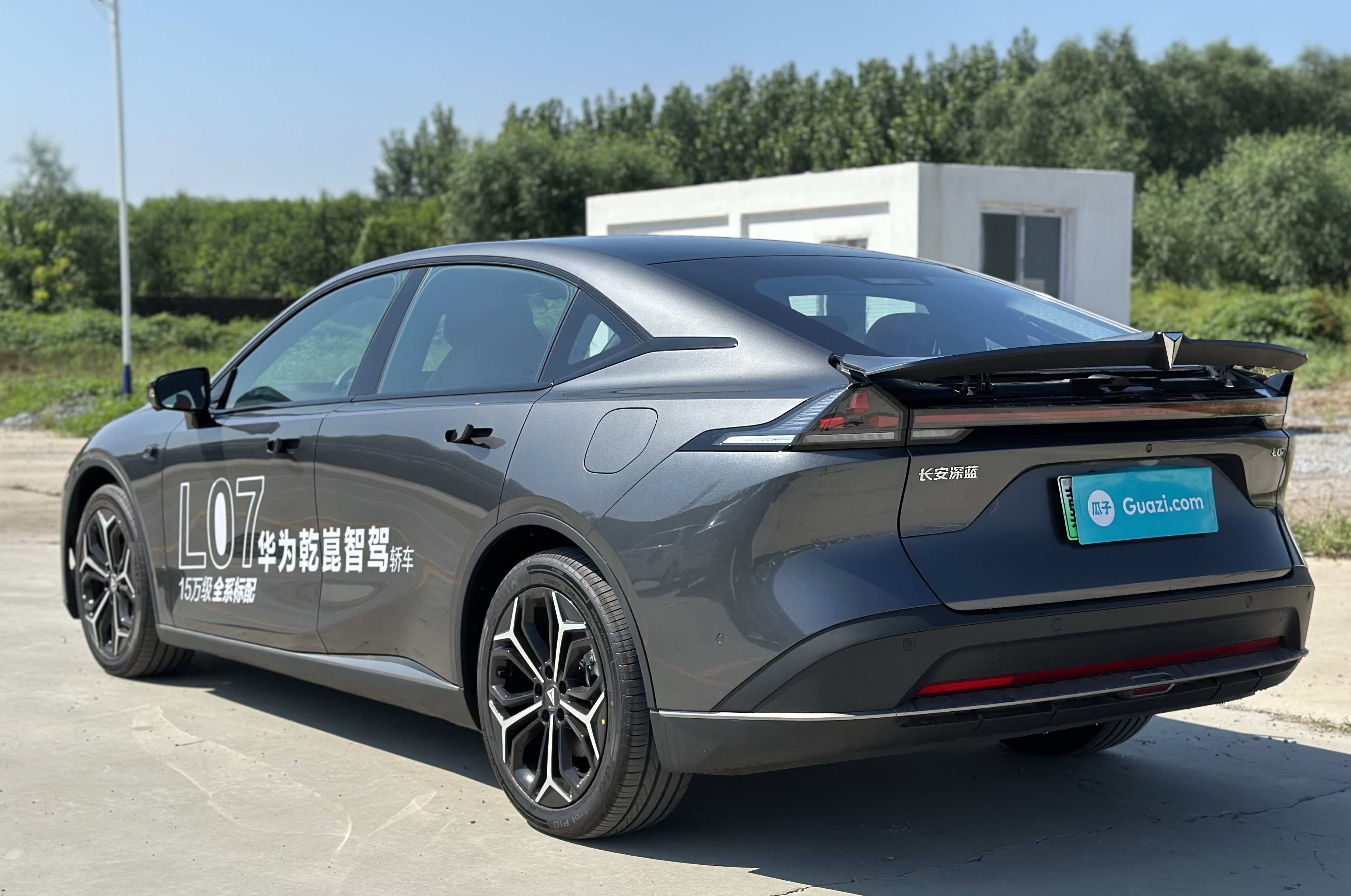 Deepal L07 2025 car image #7