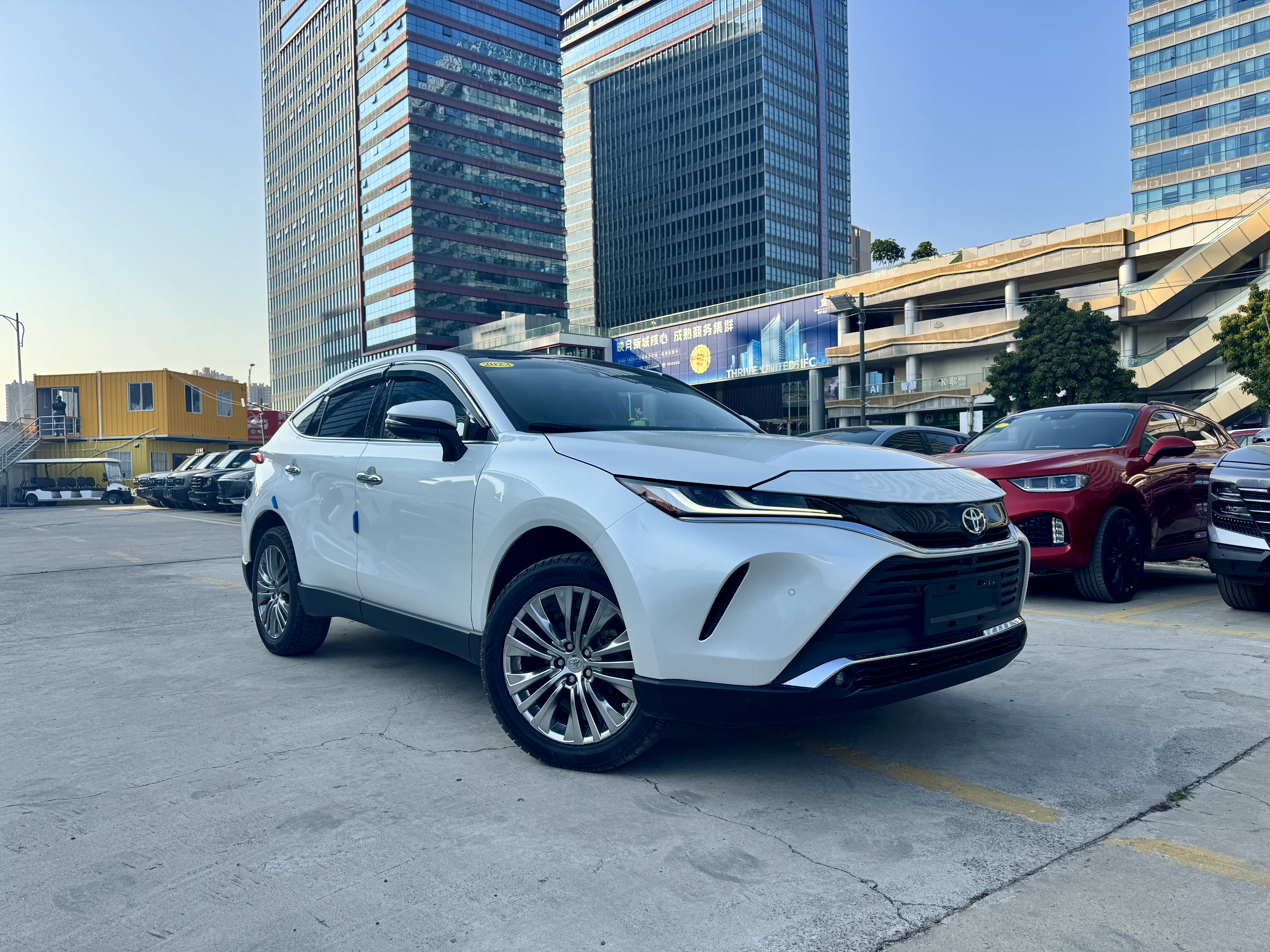 Toyota Harrier 2024 immagine di auto #7