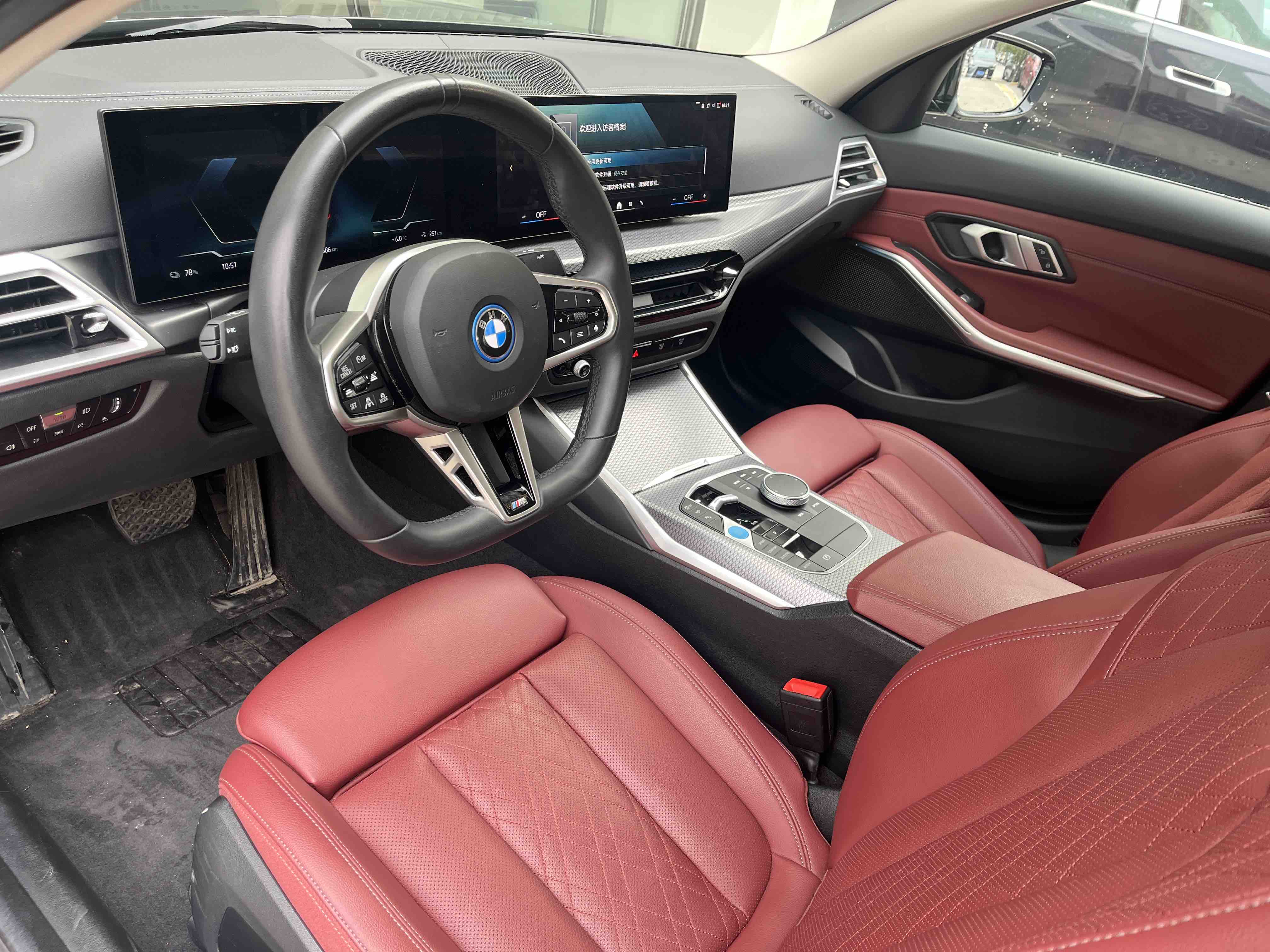 BMW i3 2024 car image #7