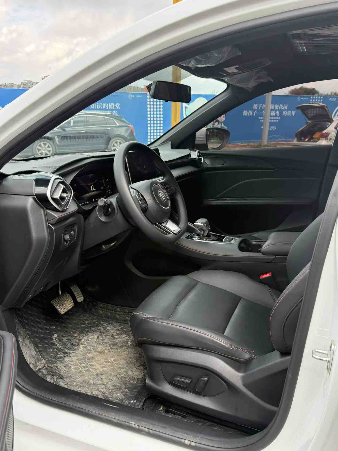 2024 car image #7