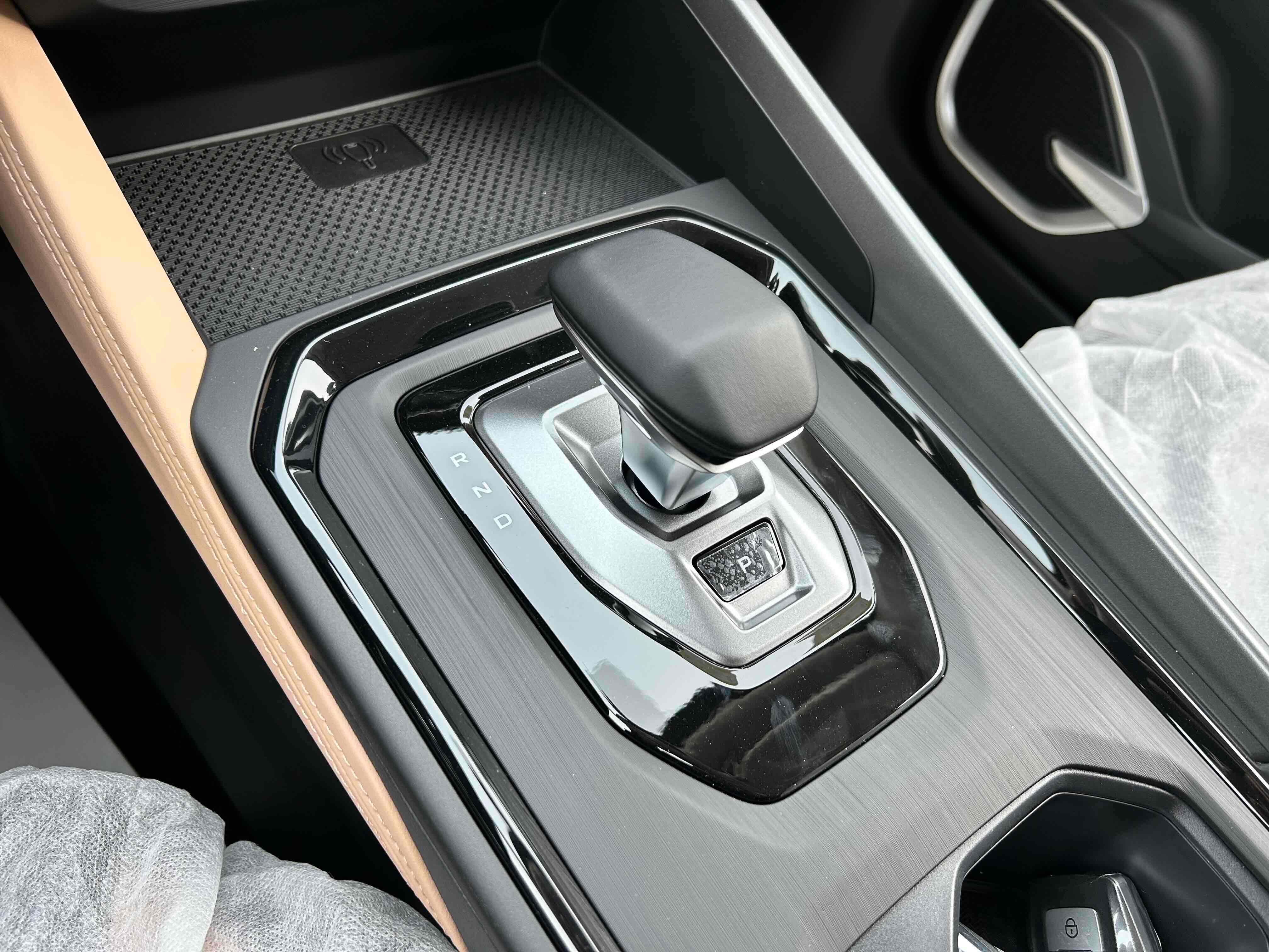 GEELY OkavangoPRO 2025 car image #7